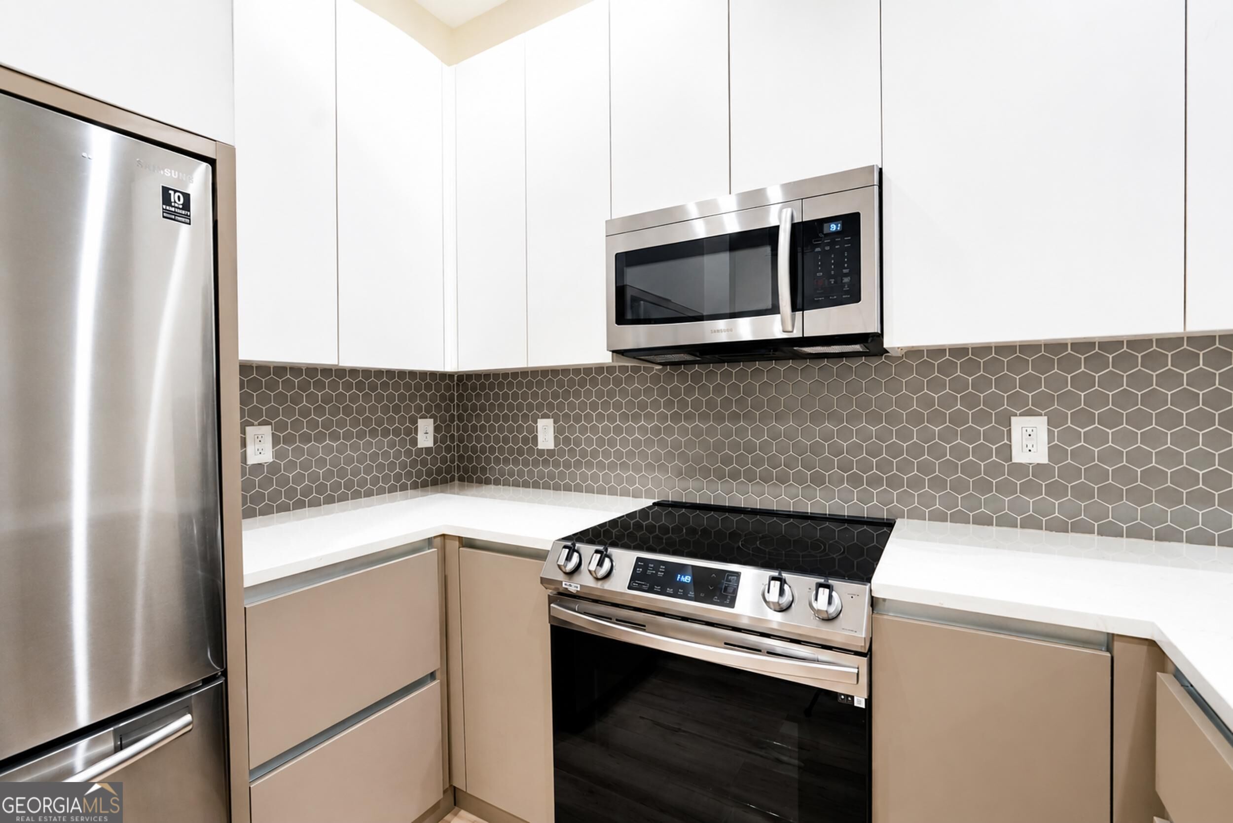 1155 Custer Avenue Se # 108 Property Photo 7