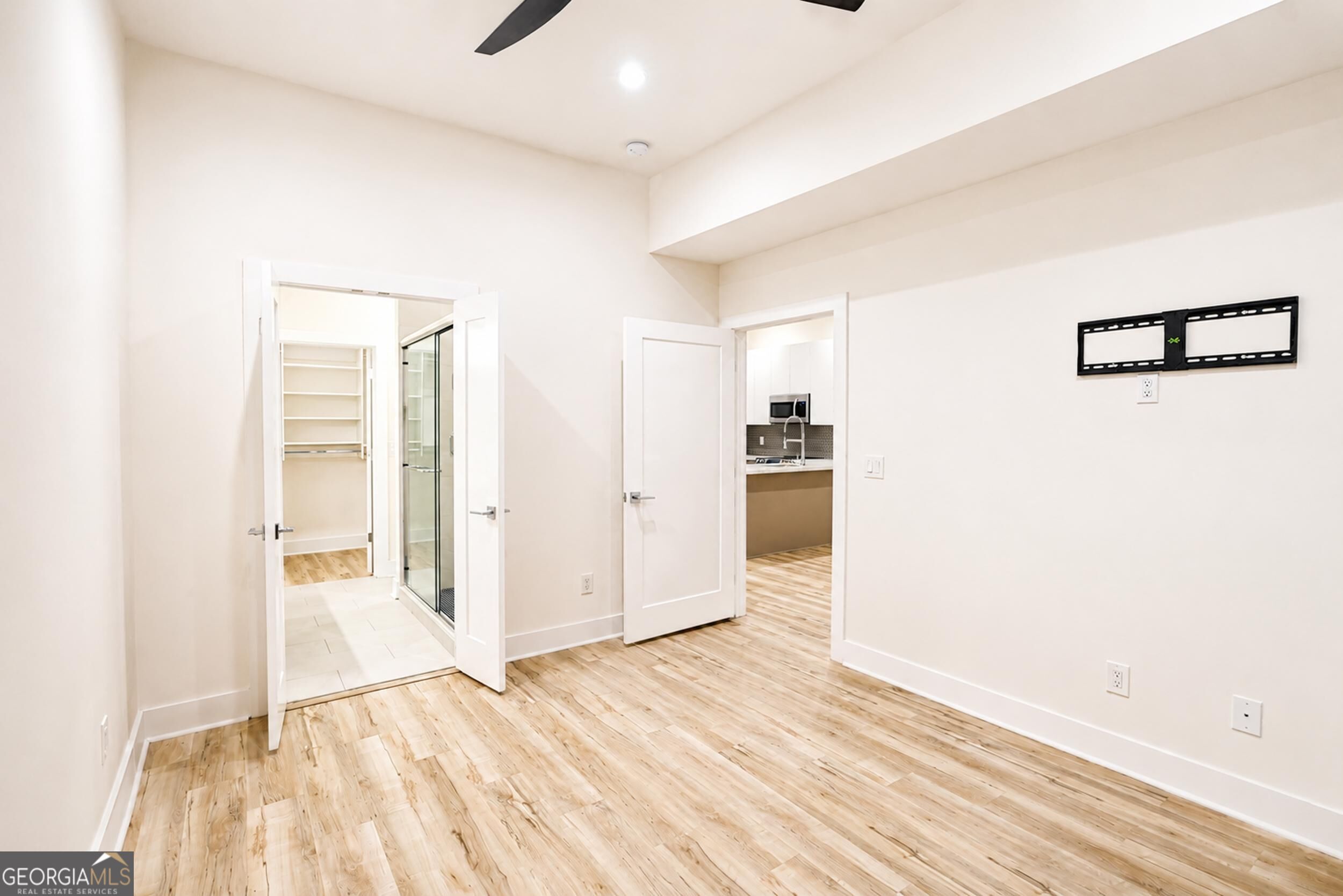 1155 Custer Avenue Se # 108 Property Photo 15