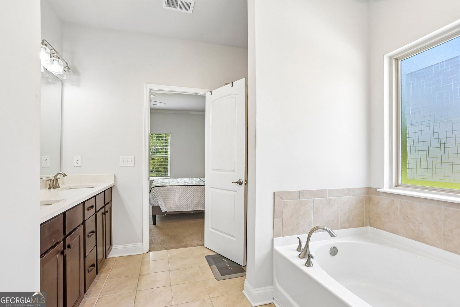 1841 Abbey Road Property Photo 26