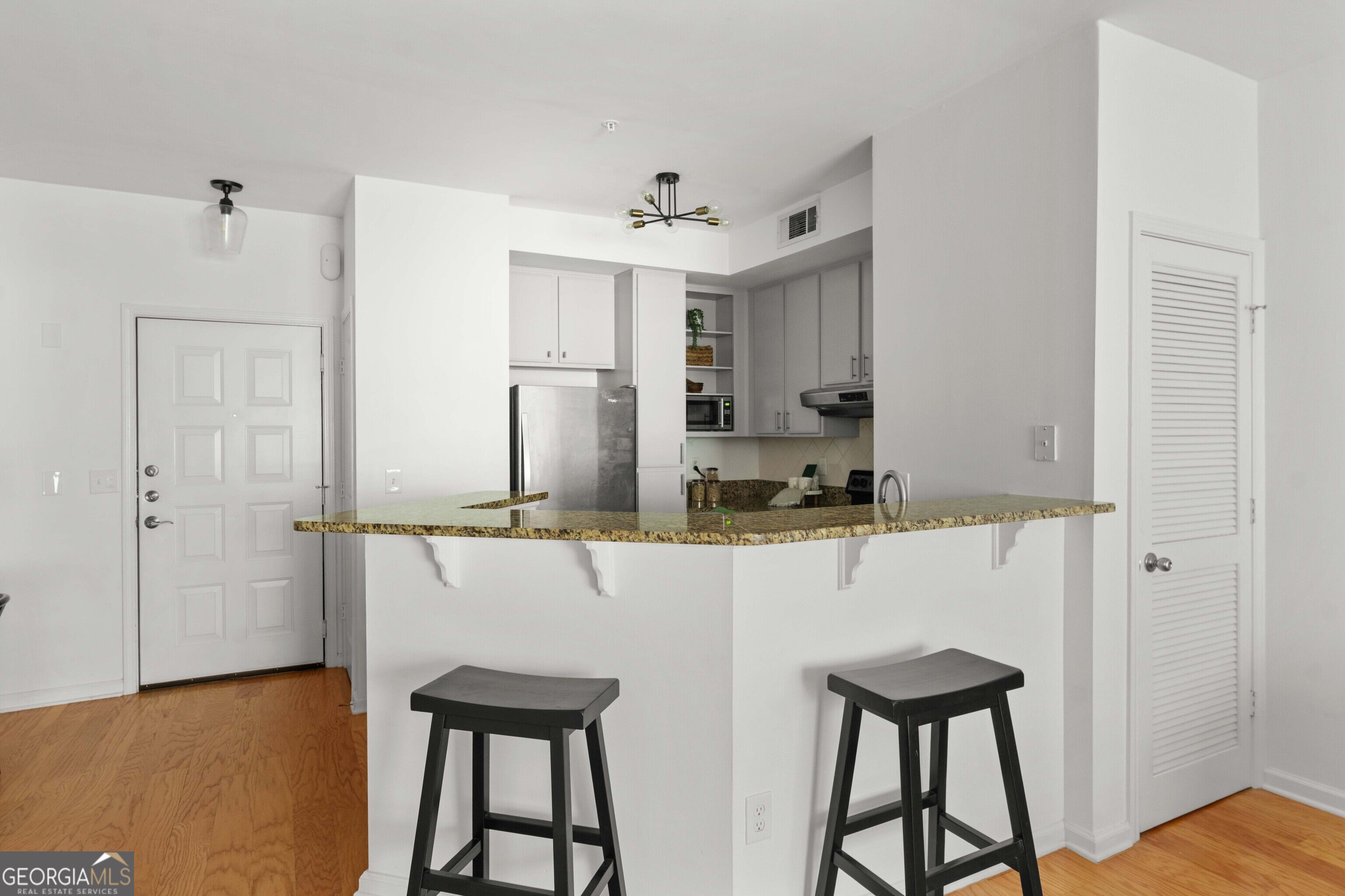 821 Ralph Mcgill Boulevard Ne # 3411 Property Photo 8