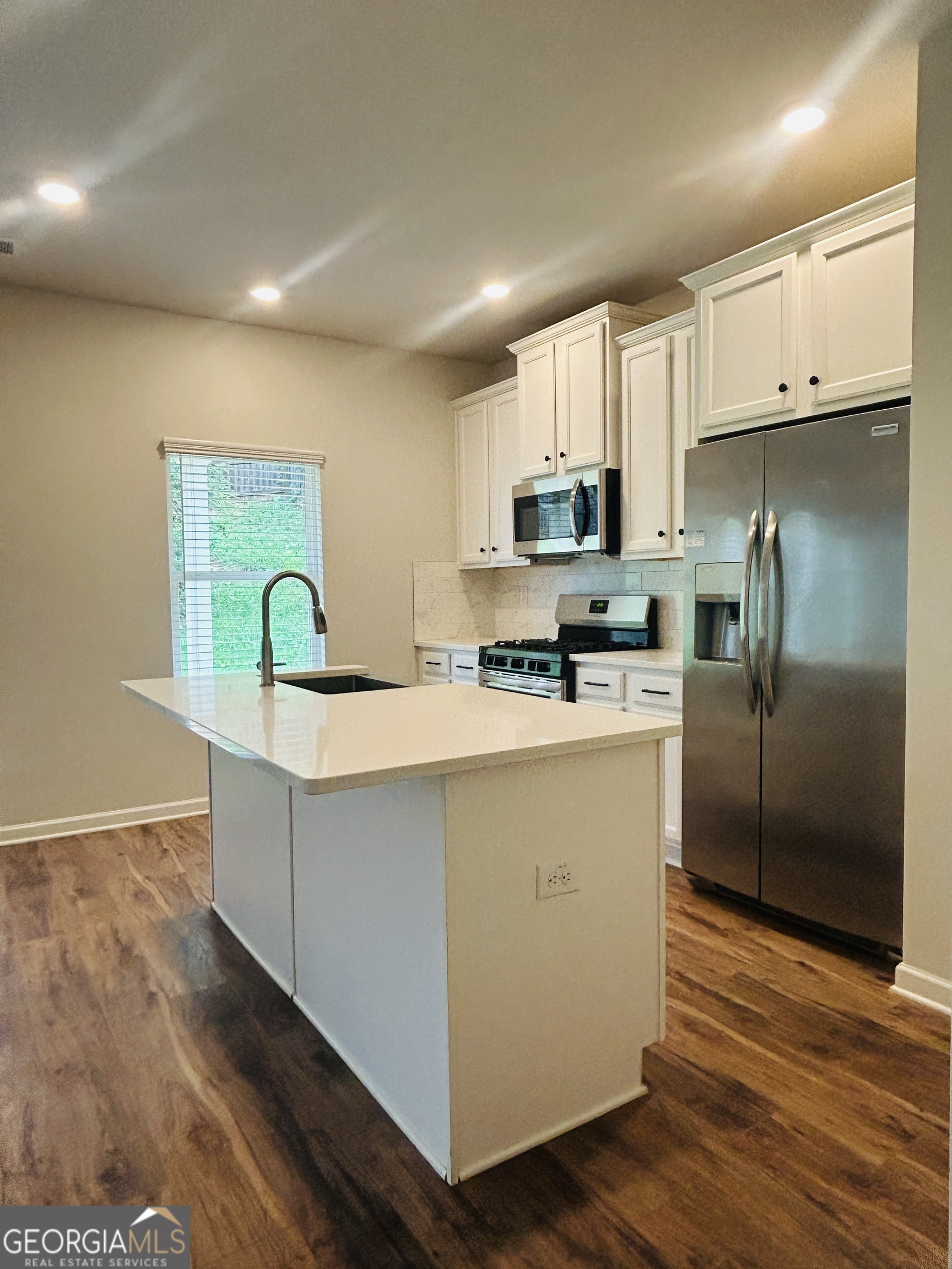 57 Pacific Avenue Property Photo 16