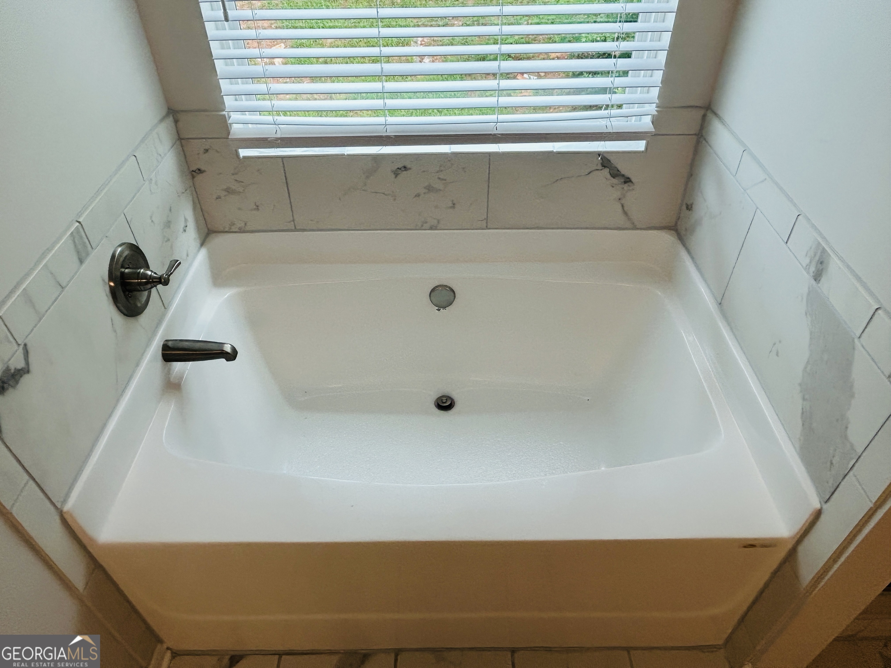57 Pacific Avenue Property Photo 24