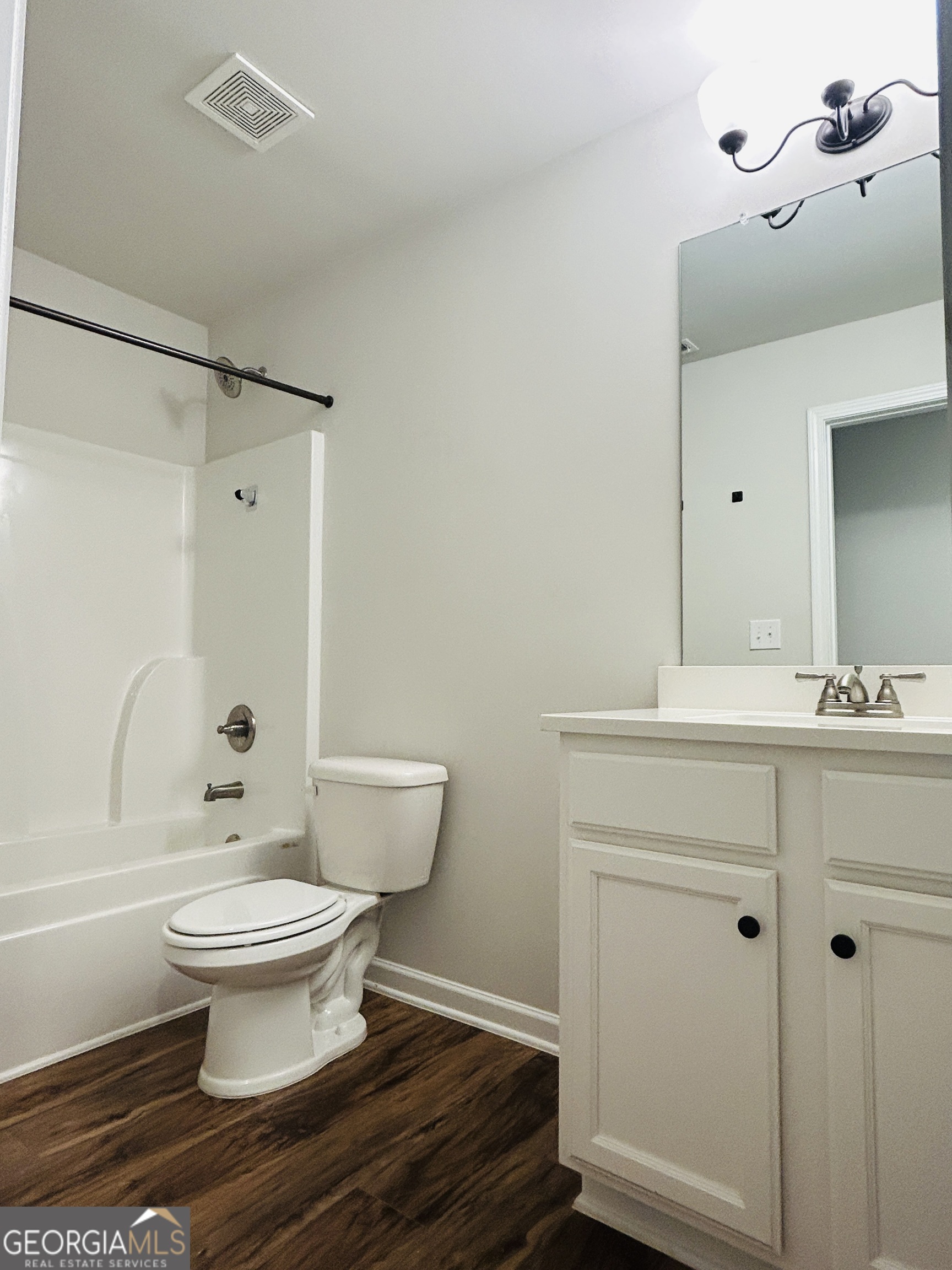 57 Pacific Avenue Property Photo 31