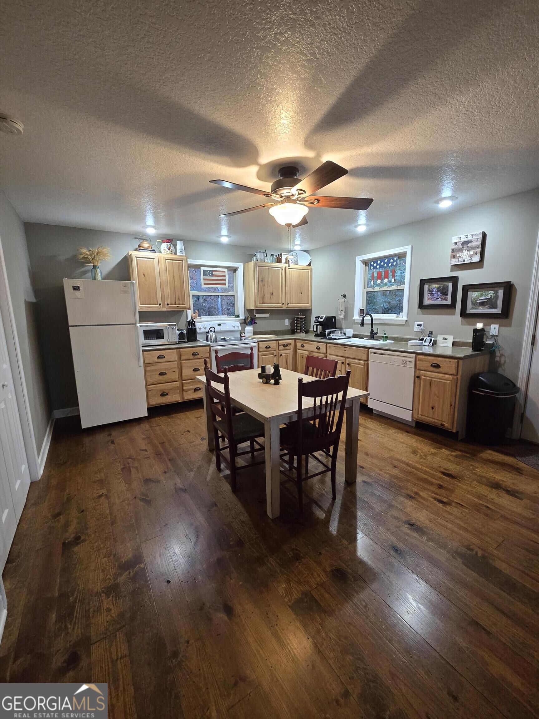 234 Eastview Lane Property Photo 5