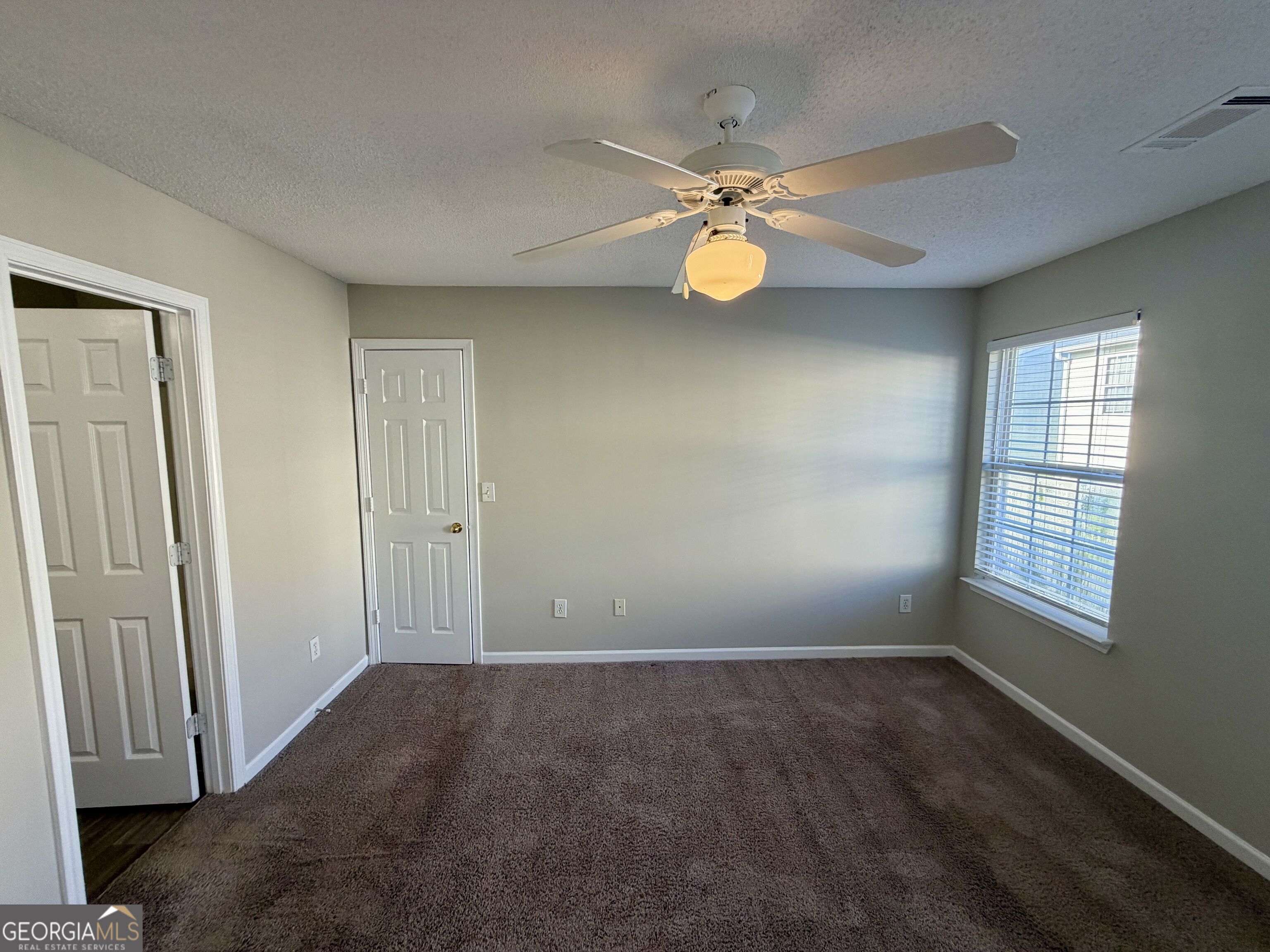 30 Highgate Trail Property Photo 9