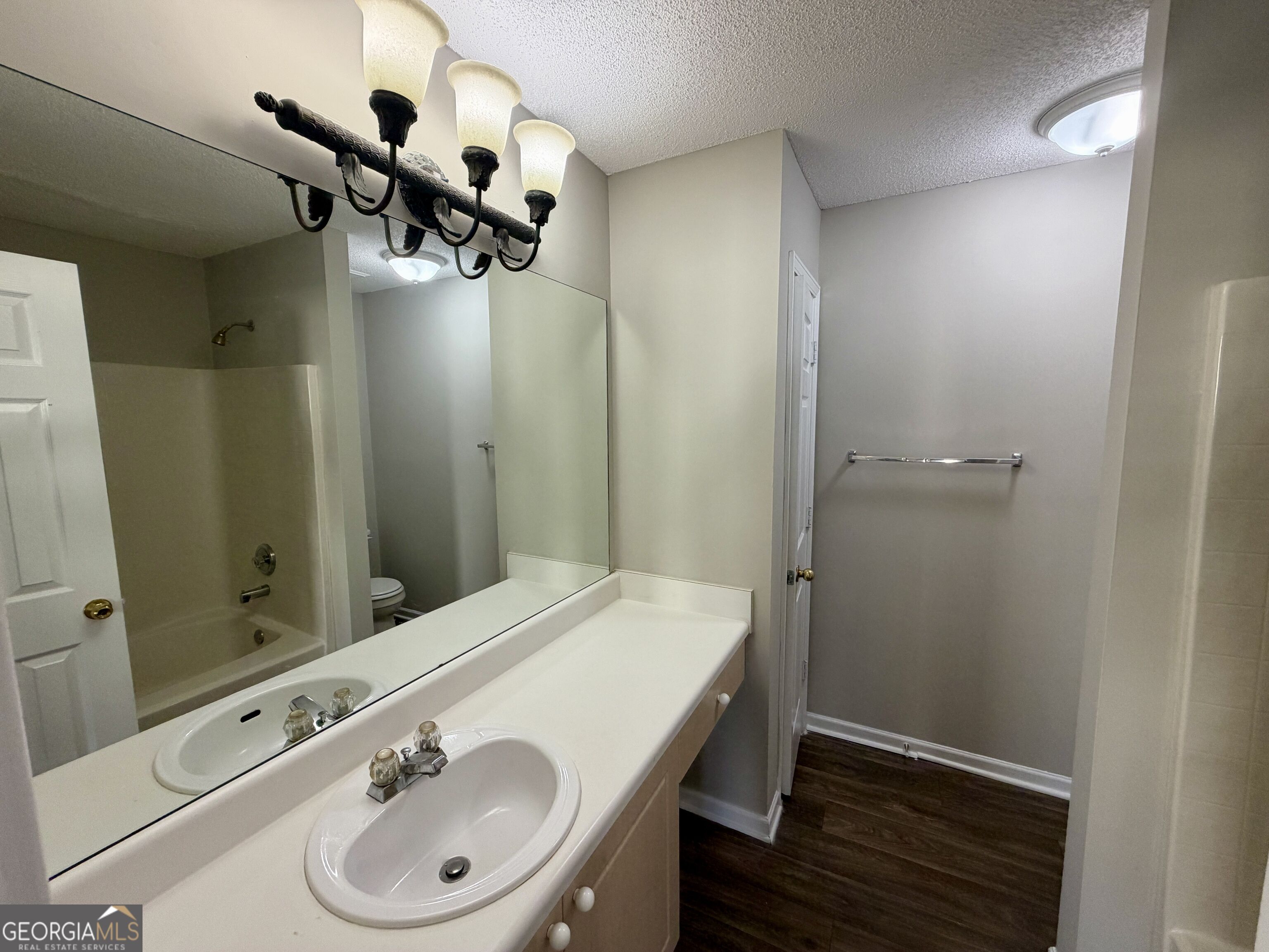 30 Highgate Trail Property Photo 11