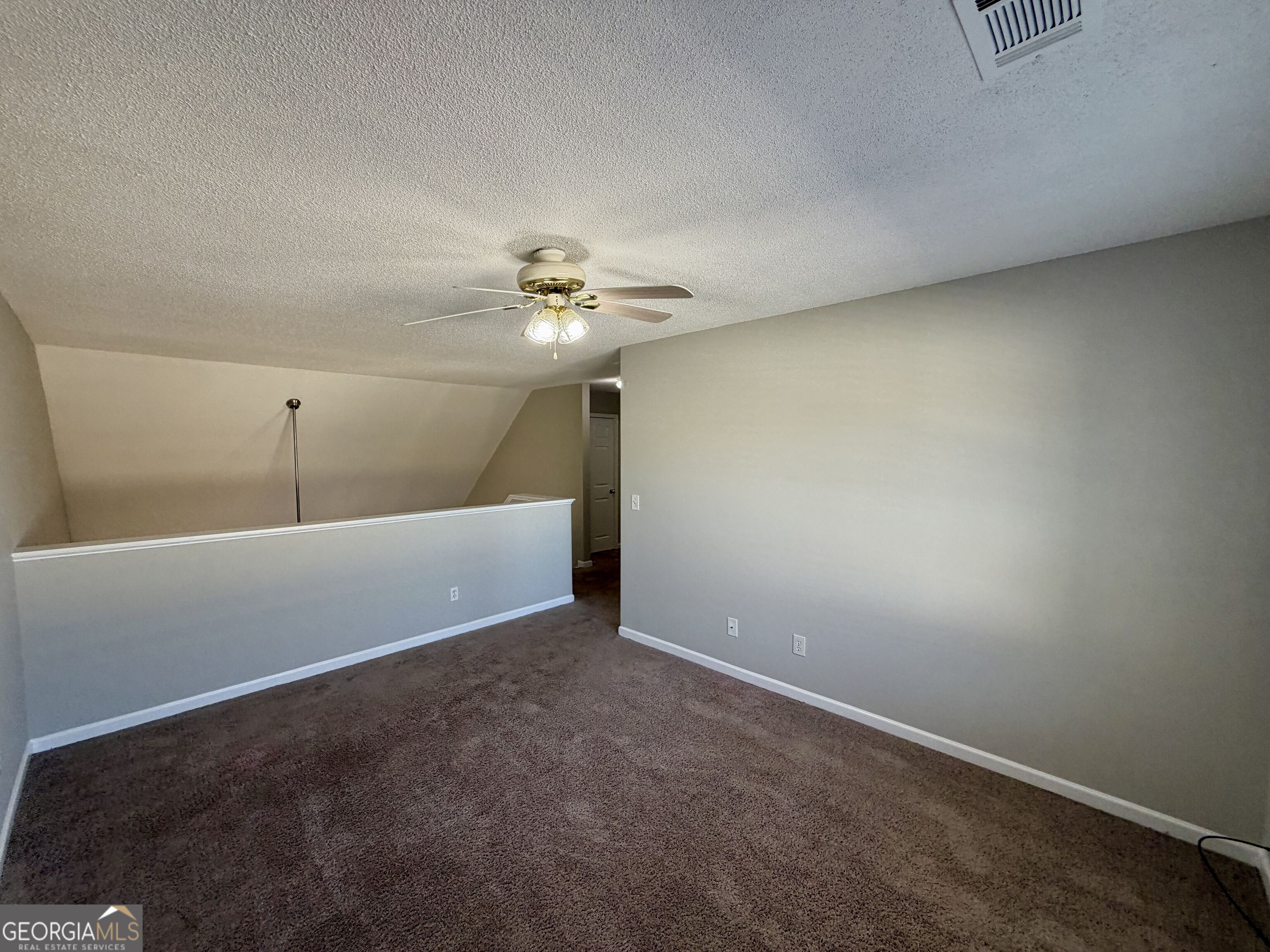 30 Highgate Trail Property Photo 16