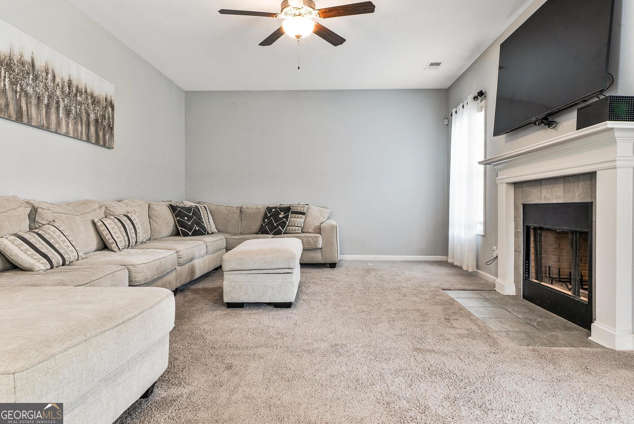 4201 Cornwall Drive Property Photo 6