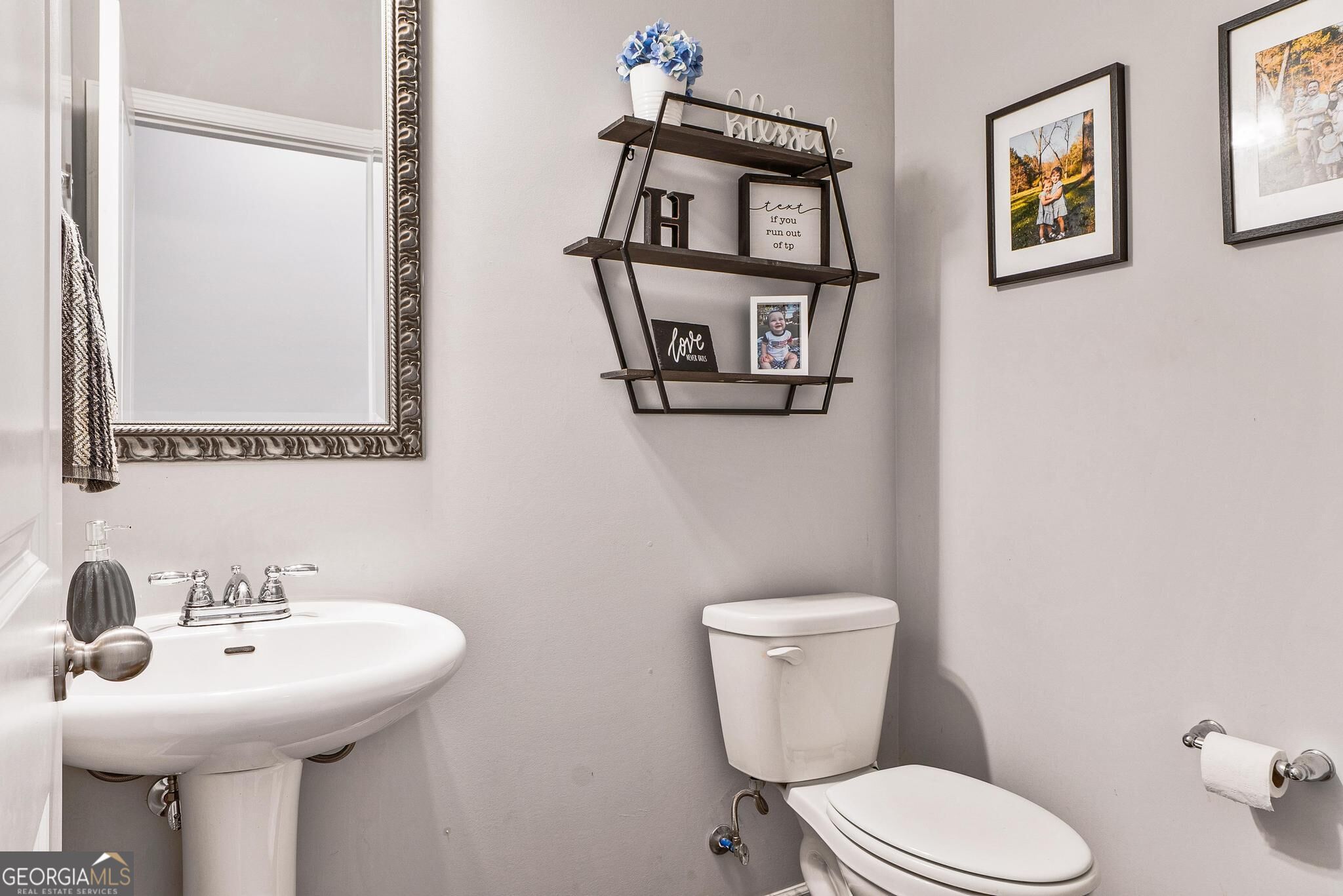 4201 Cornwall Drive Property Photo 11