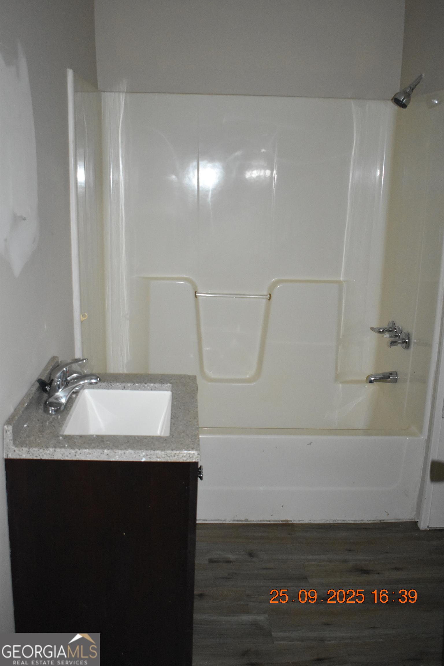 780 Ponce De Leon Avenue Property Photo 28