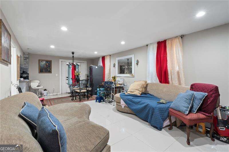 6825 Maddox Road Property Photo 16