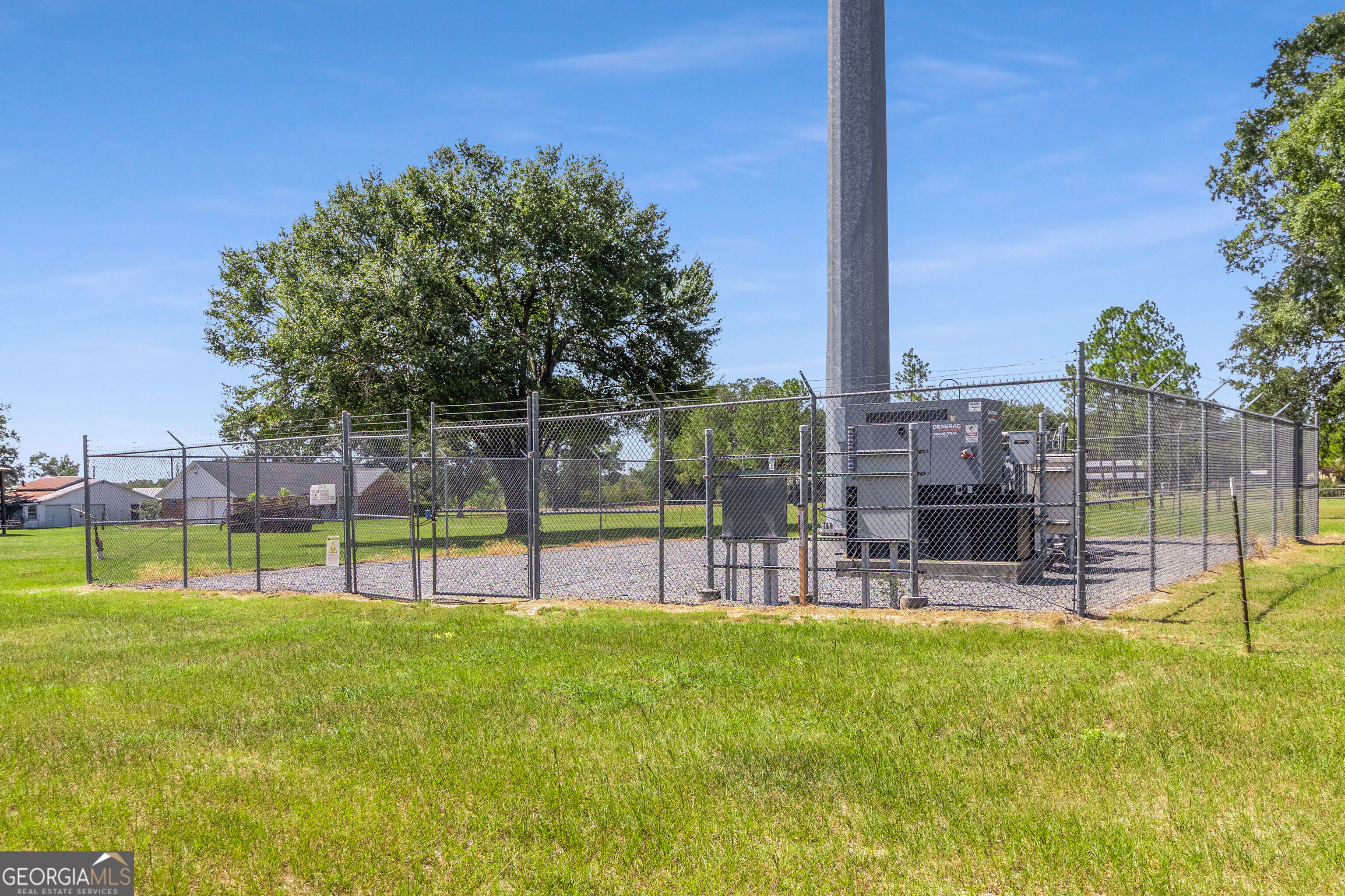 1110 Us Highway 280 W Property Photo 4