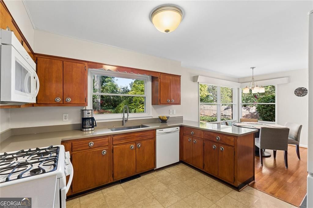774 Briar Park Court Ne Property Photo 24