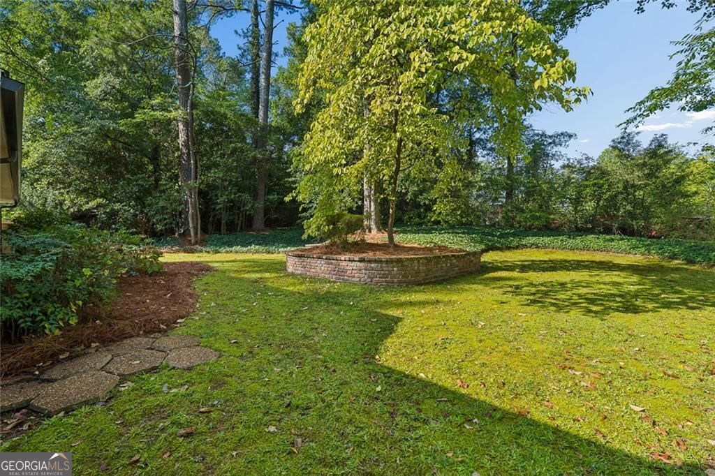 774 Briar Park Court Ne Property Photo 37