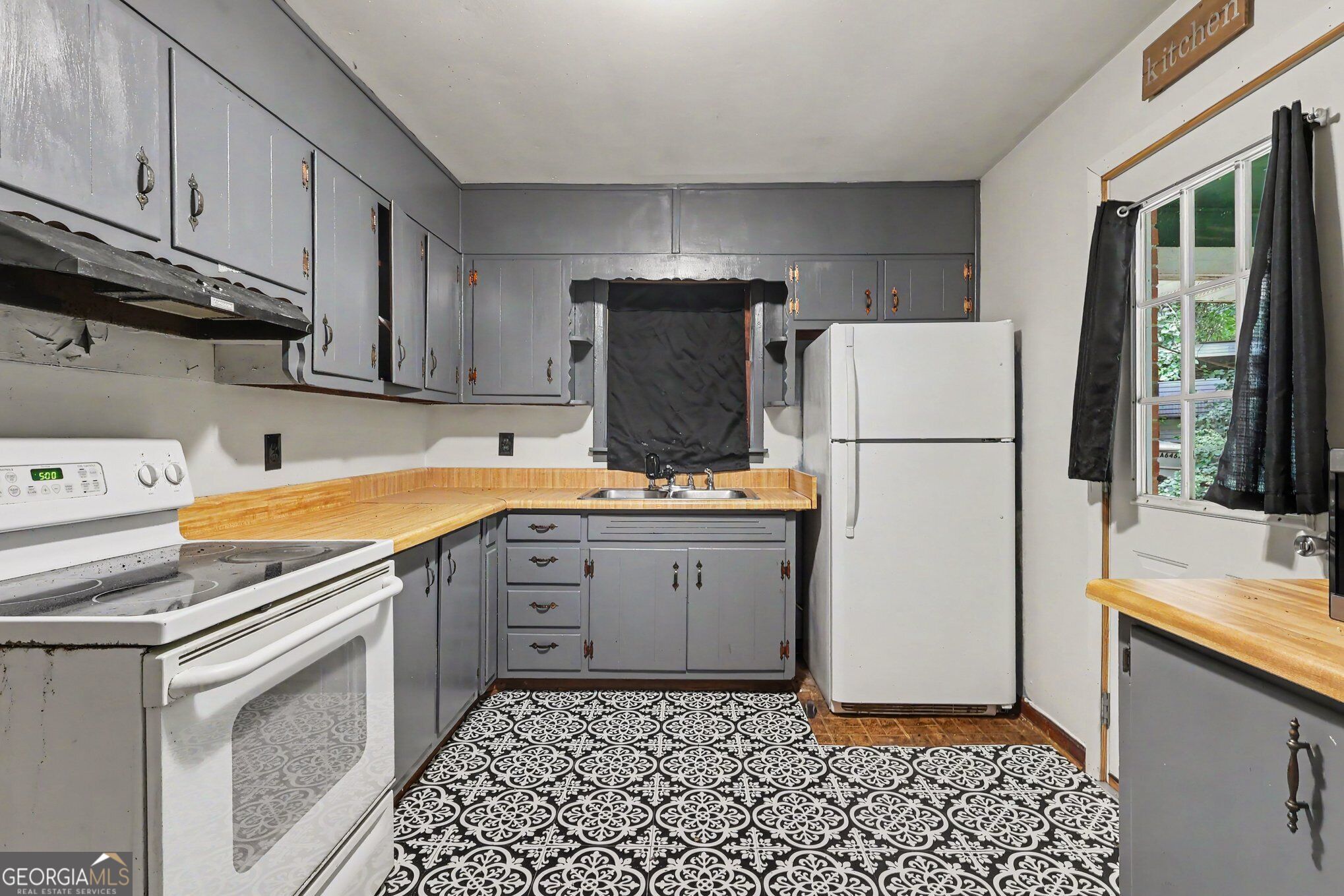 6812 Cherry Circle Property Photo 11