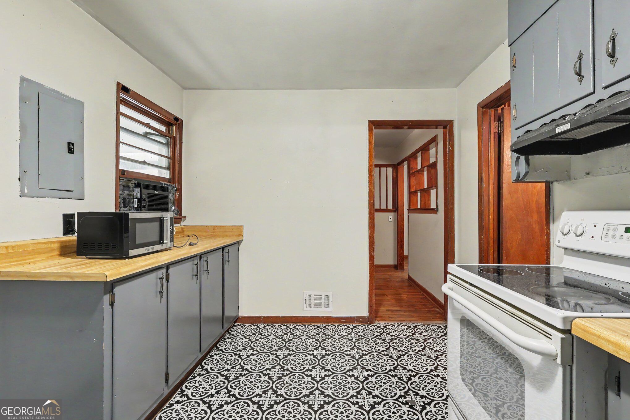 6812 Cherry Circle Property Photo 13