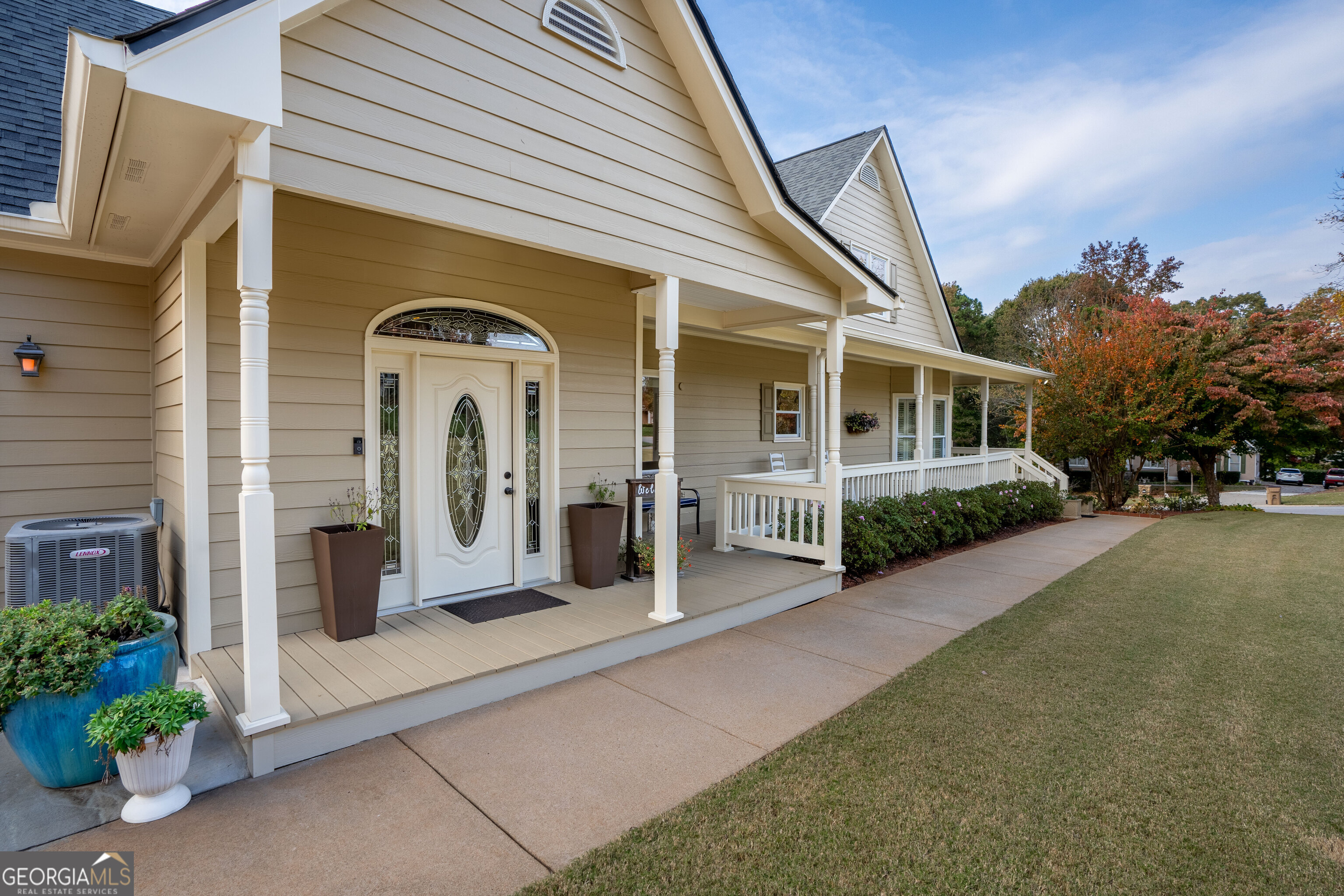 4604 Midlands Green Property Photo 13