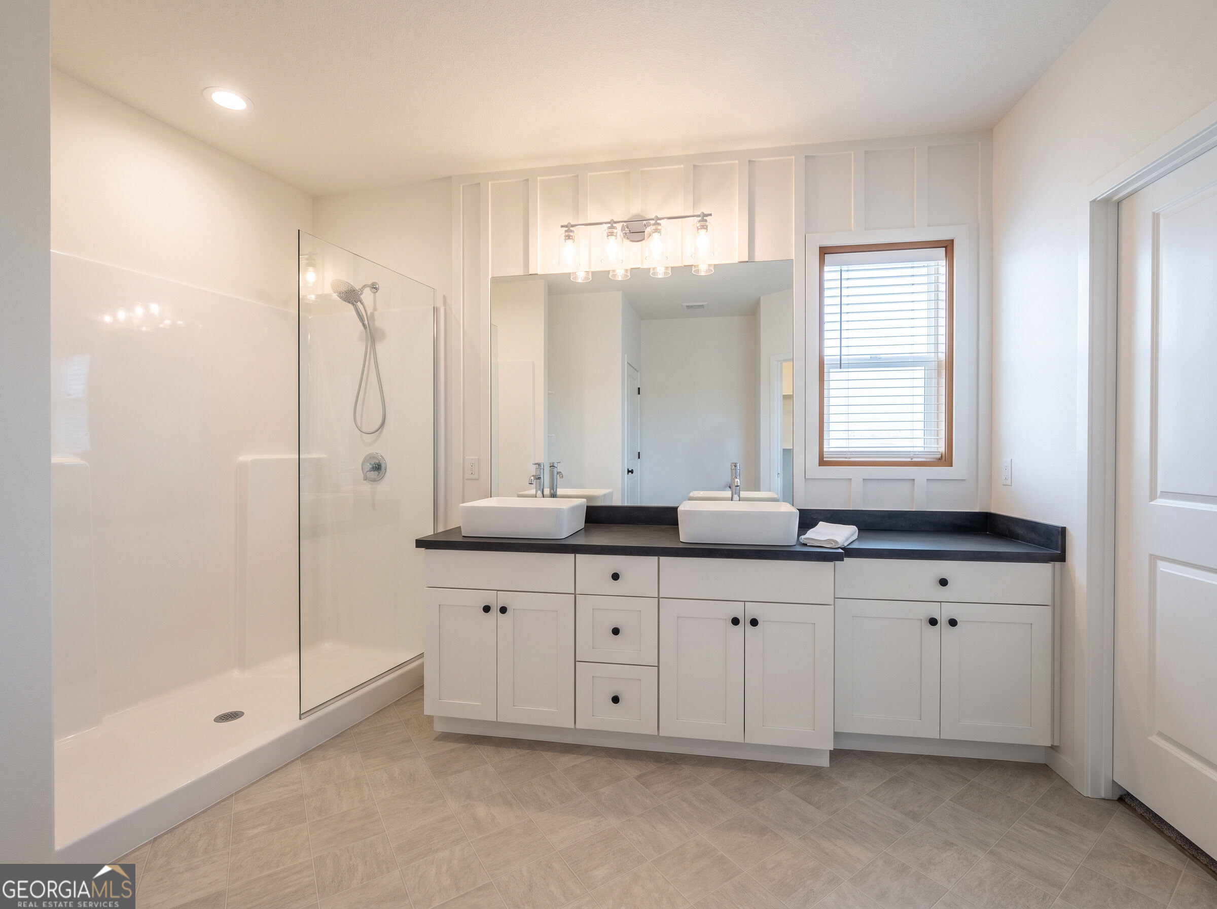 4230 Belvedere Drive Property Photo 12