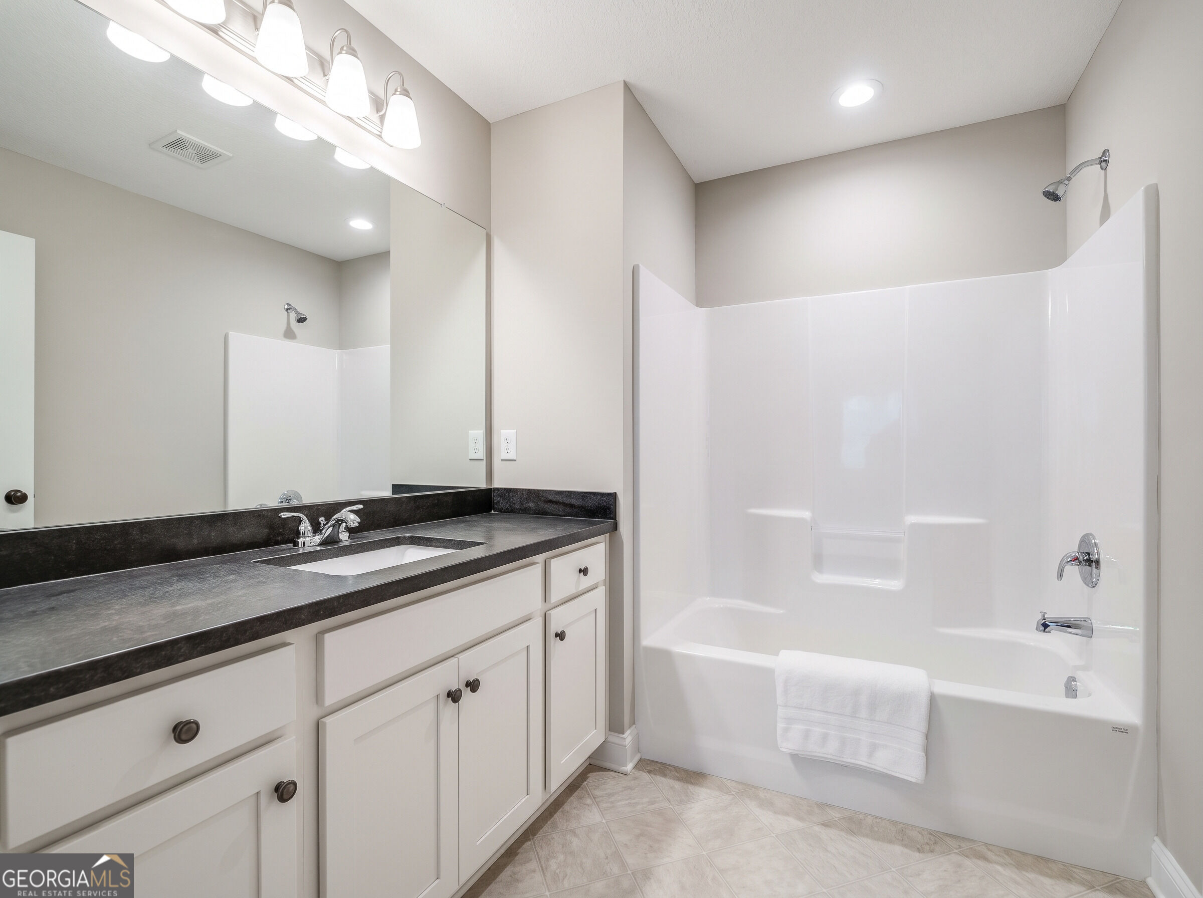 4230 Belvedere Drive Property Photo 14
