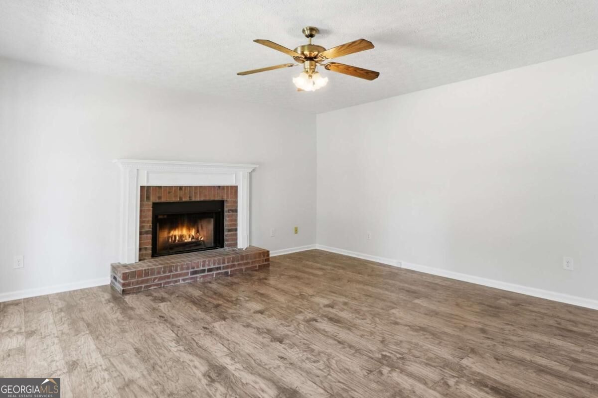 90 Maplewood Lane Property Photo 8