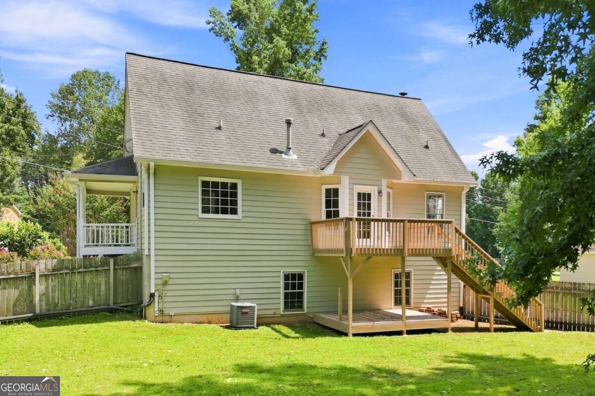 90 Maplewood Lane Property Photo 37
