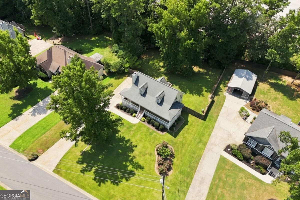 90 Maplewood Lane Property Photo 42