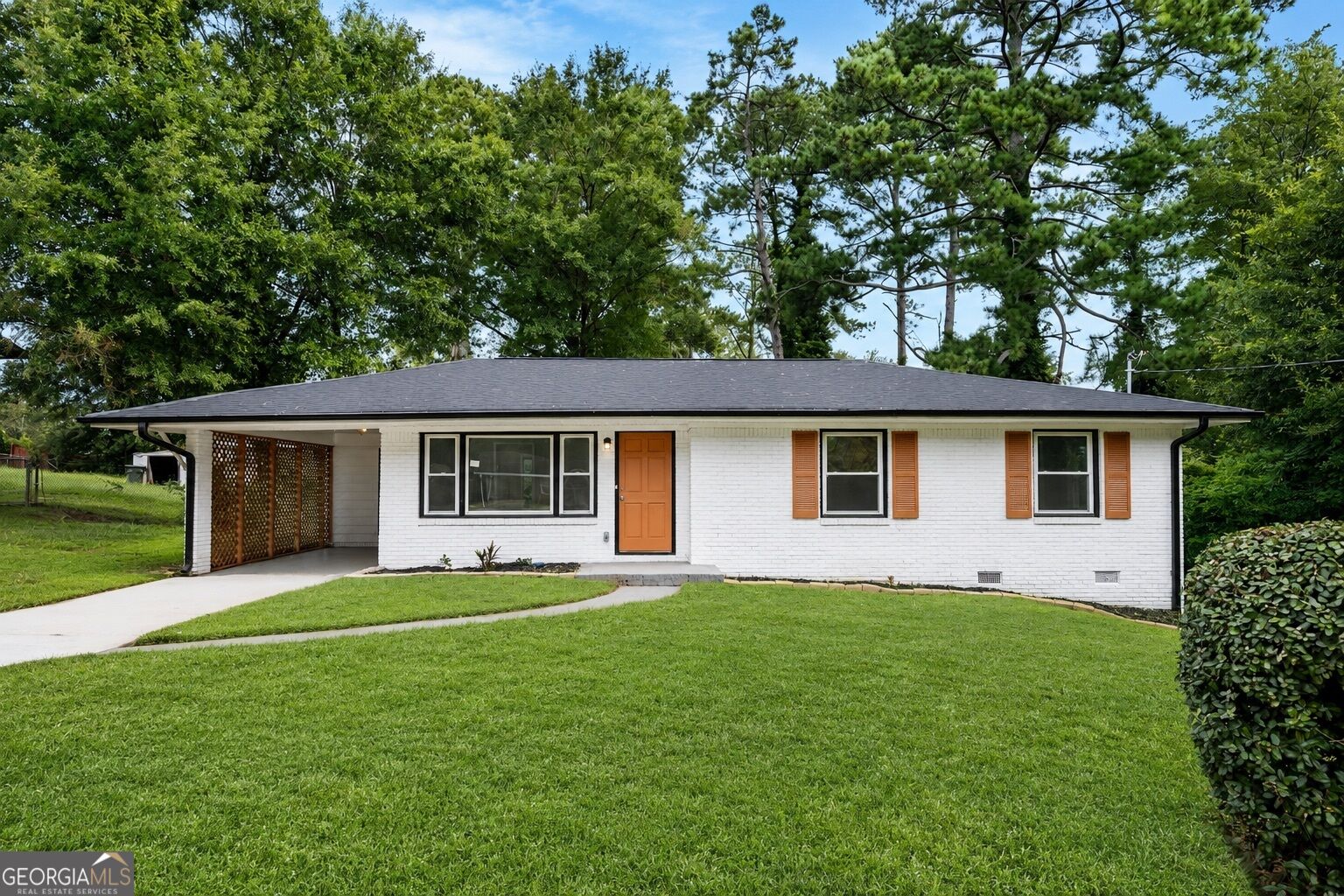61 Overbrook Drive Se Property Photo 1