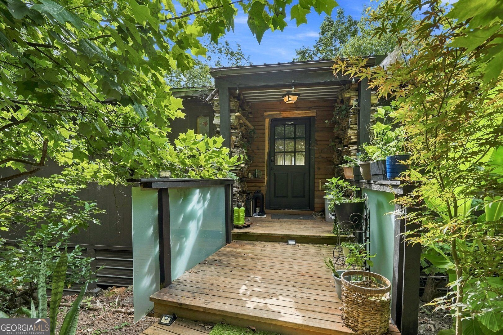 93 Shady Lane Property Photo 1