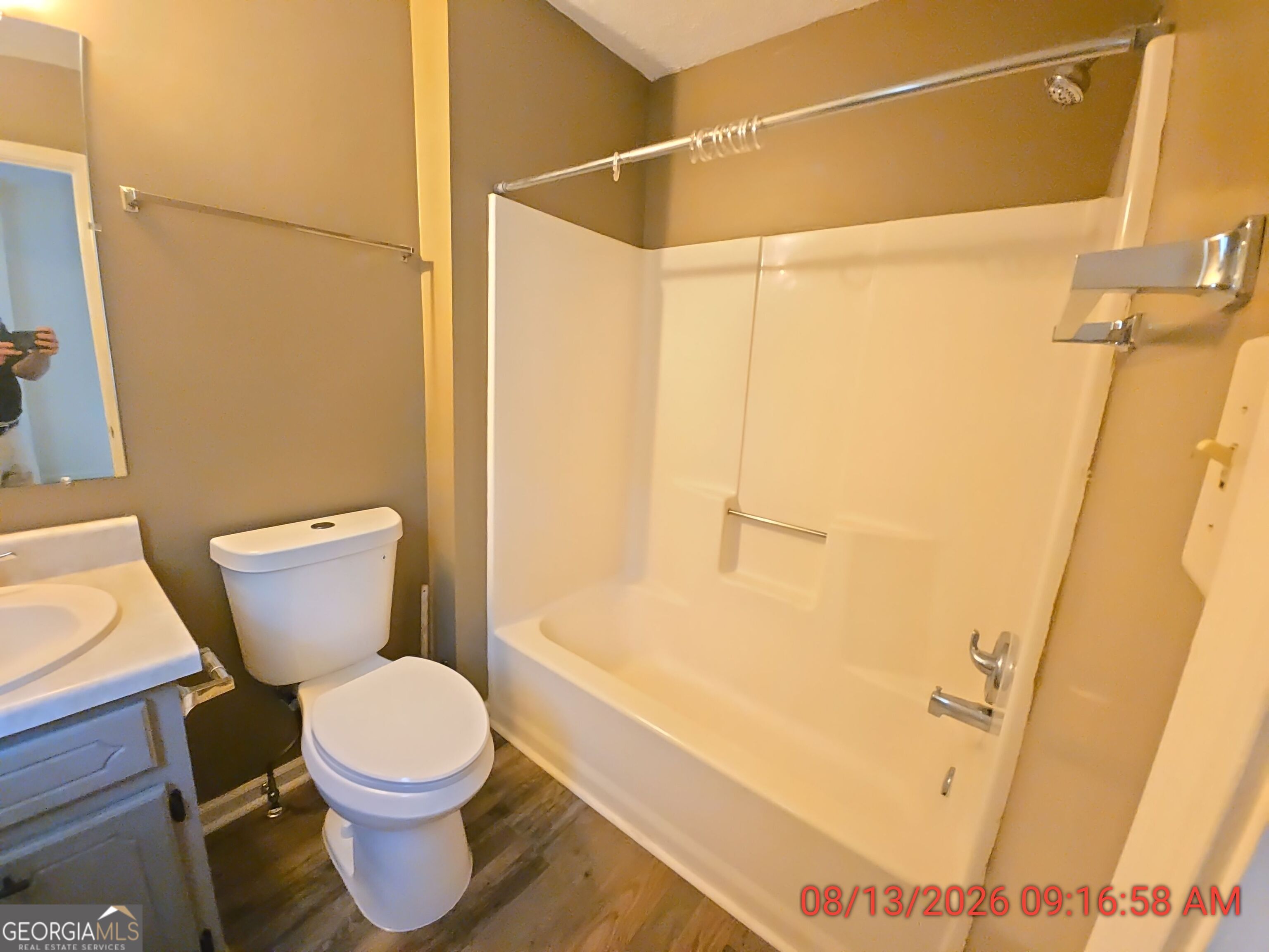 1688 Winchester Way Se Property Photo 7