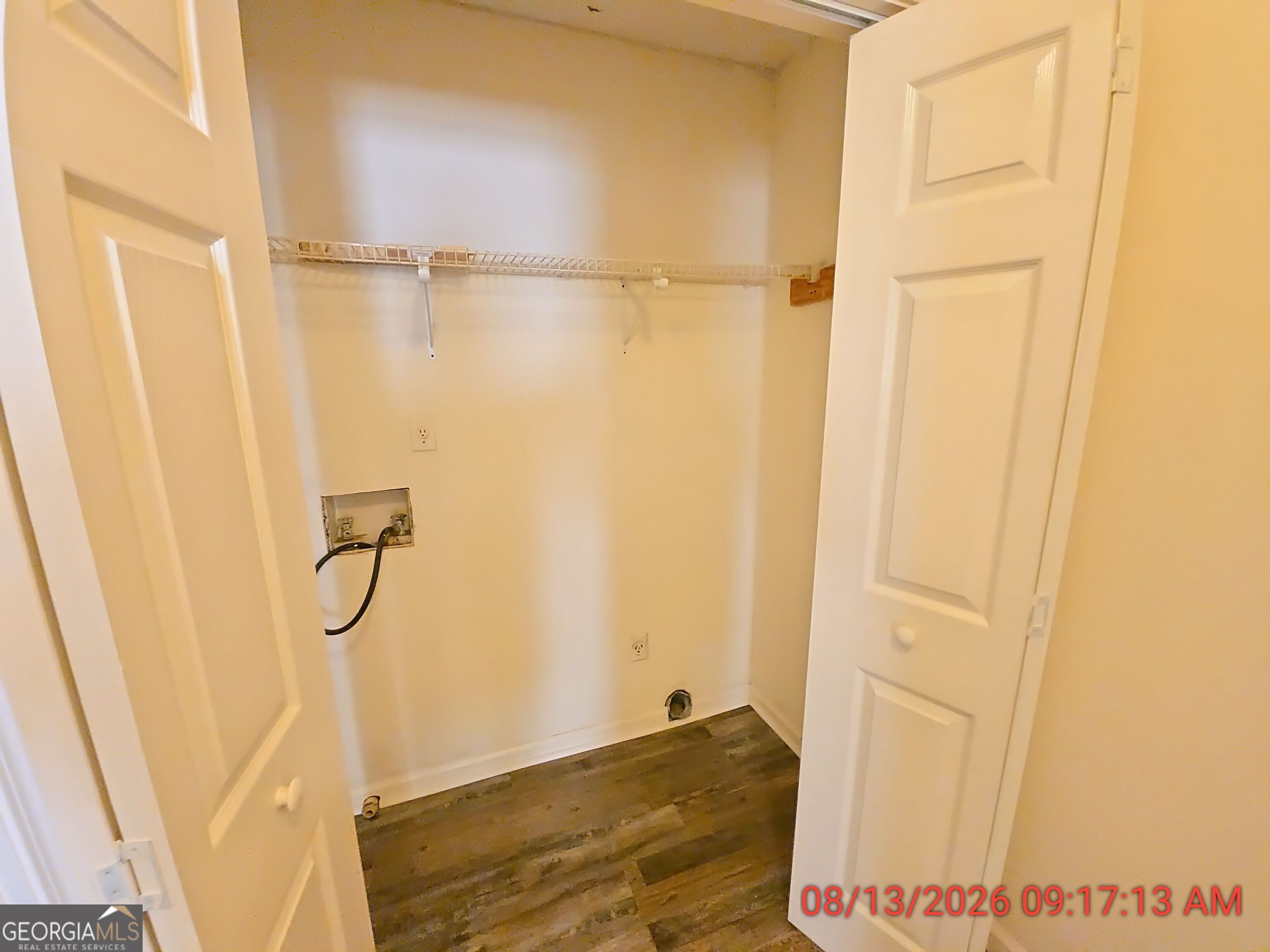 1688 Winchester Way Se Property Photo 8