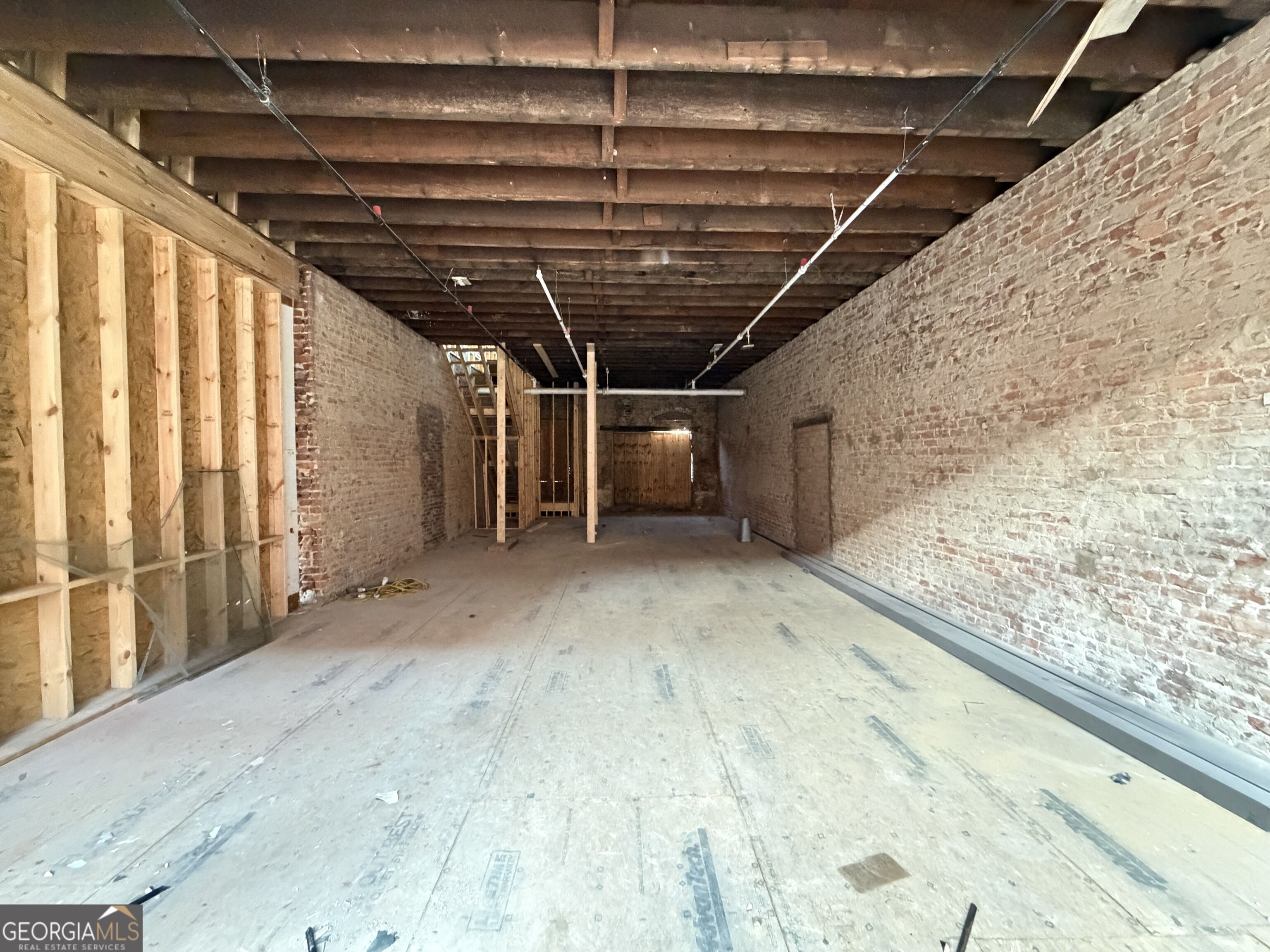 8 E 3rd Avenue Property Photo 2