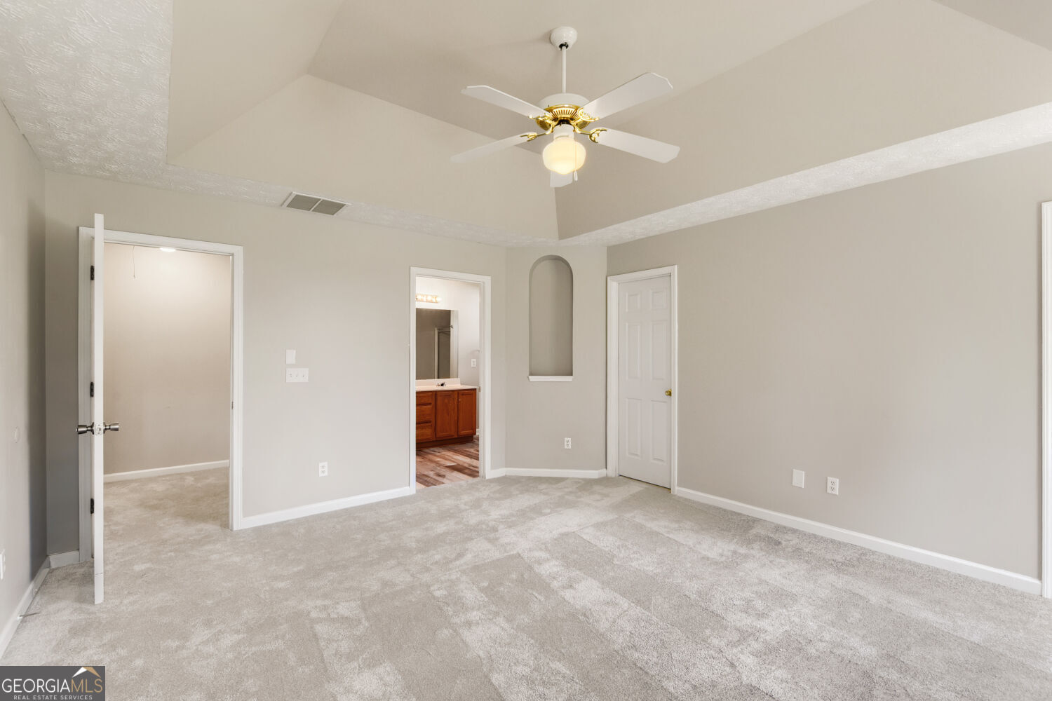 606 Mayfern Trace Property Photo 13