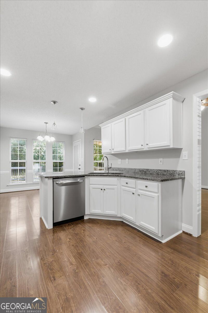 102 Quinelle Drive Property Photo 11