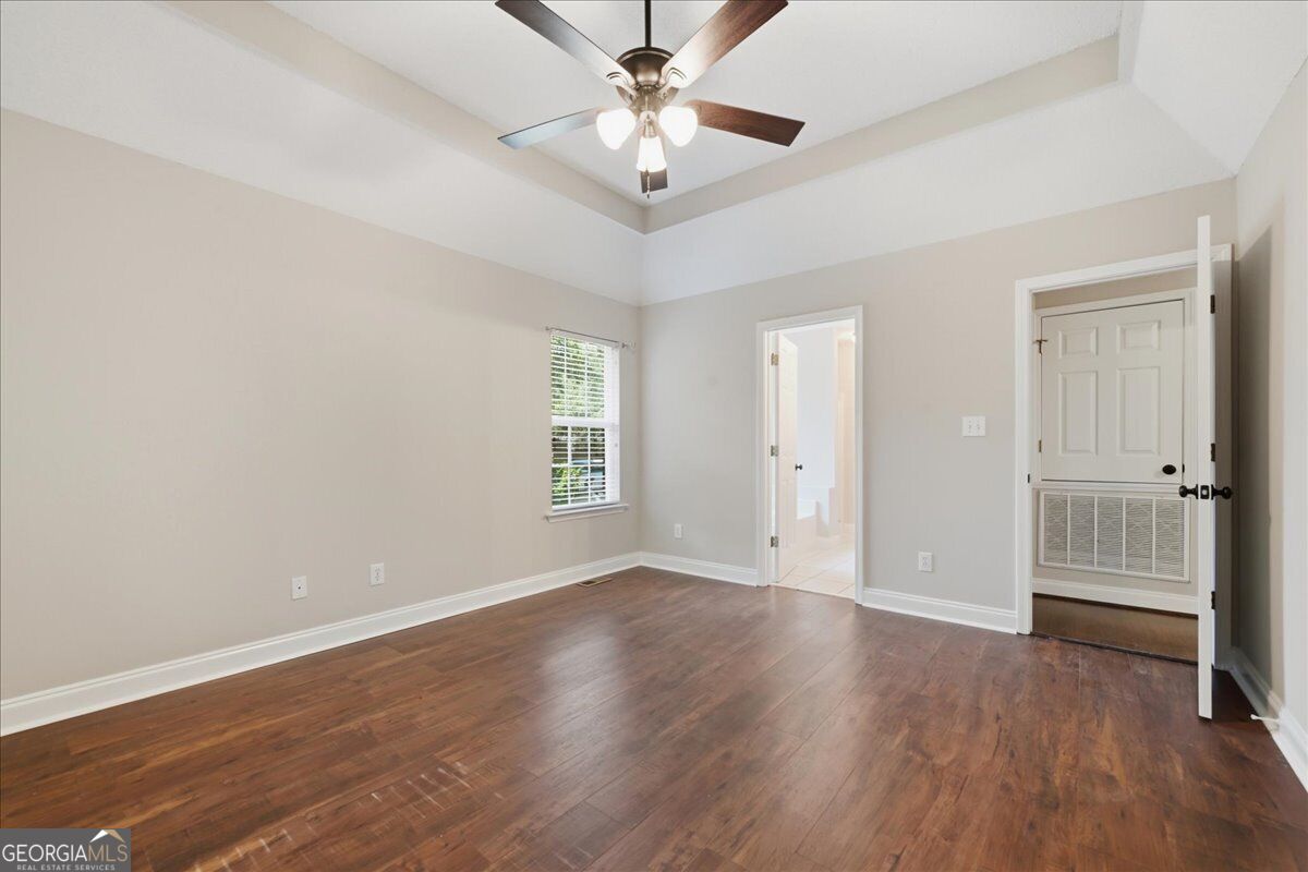 102 Quinelle Drive Property Photo 16