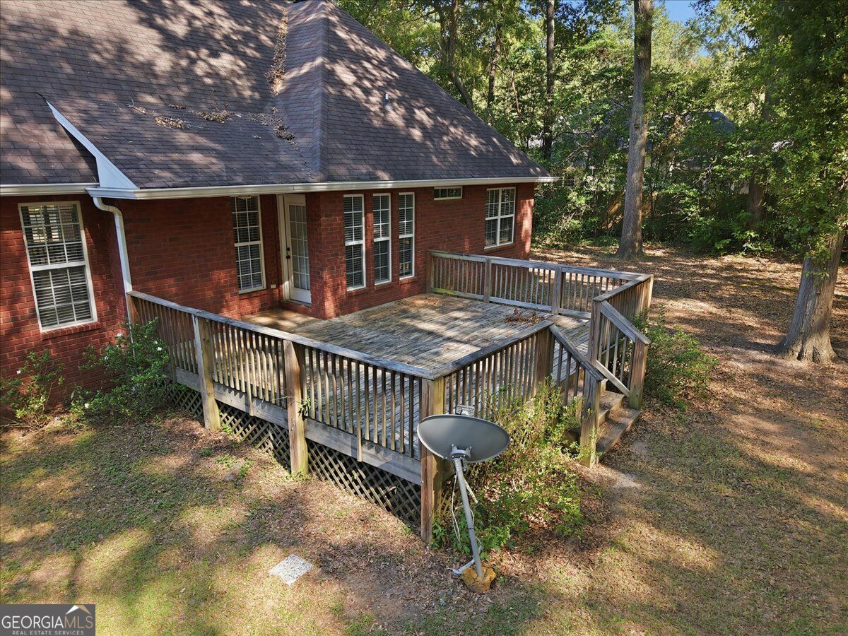 102 Quinelle Drive Property Photo 32