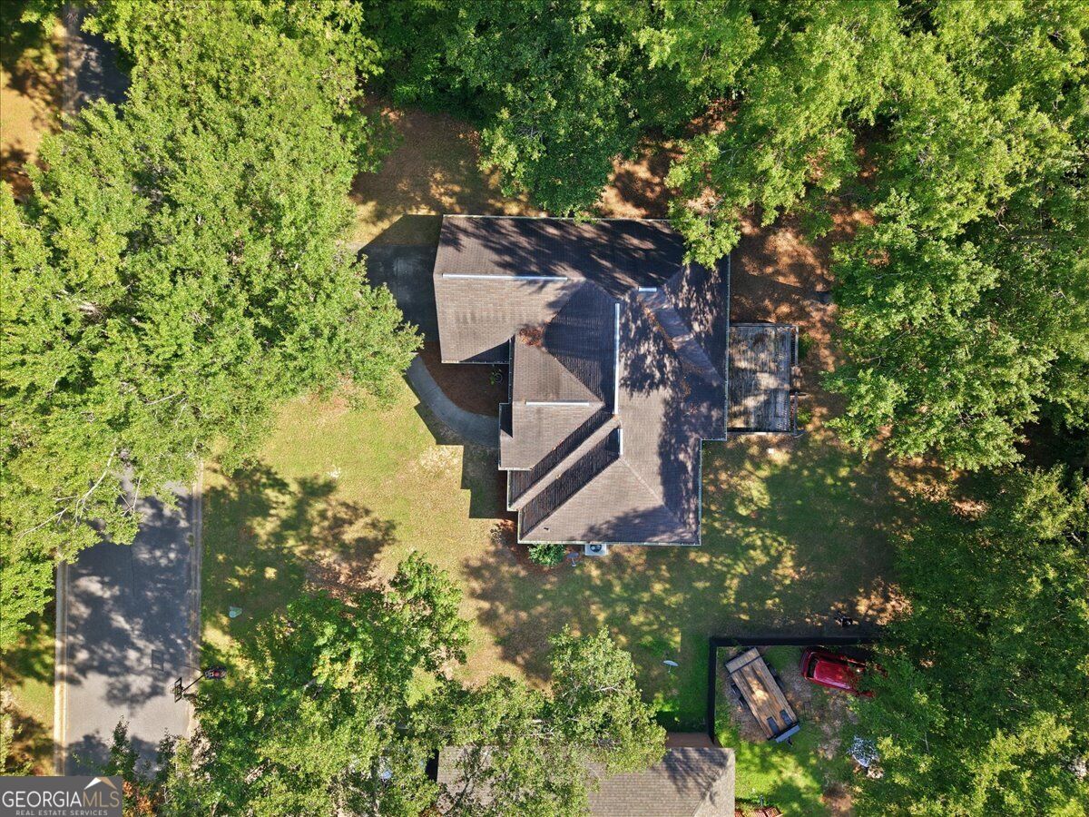 102 Quinelle Drive Property Photo 33