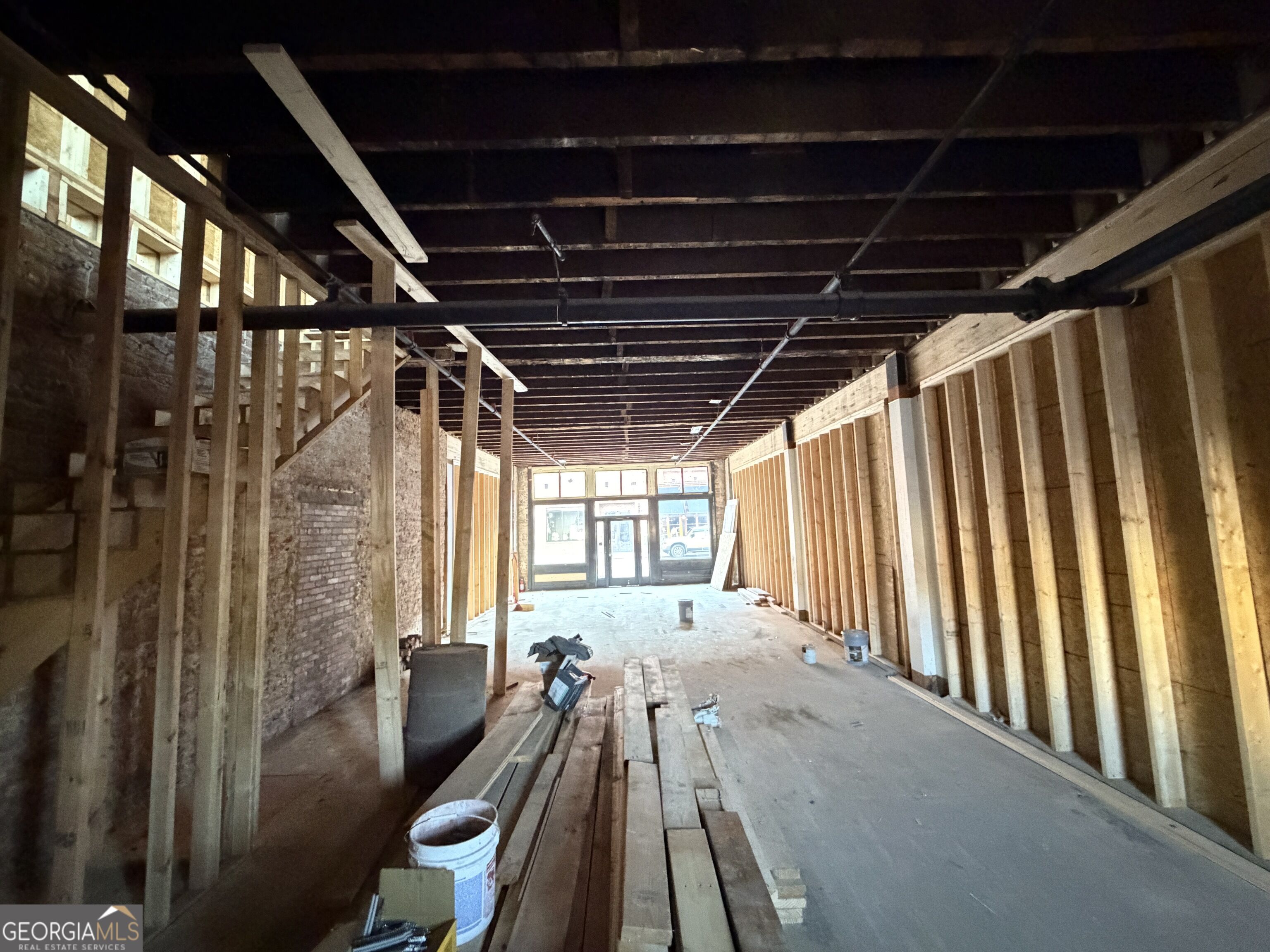 10 E 3rd Avenue Property Photo 3