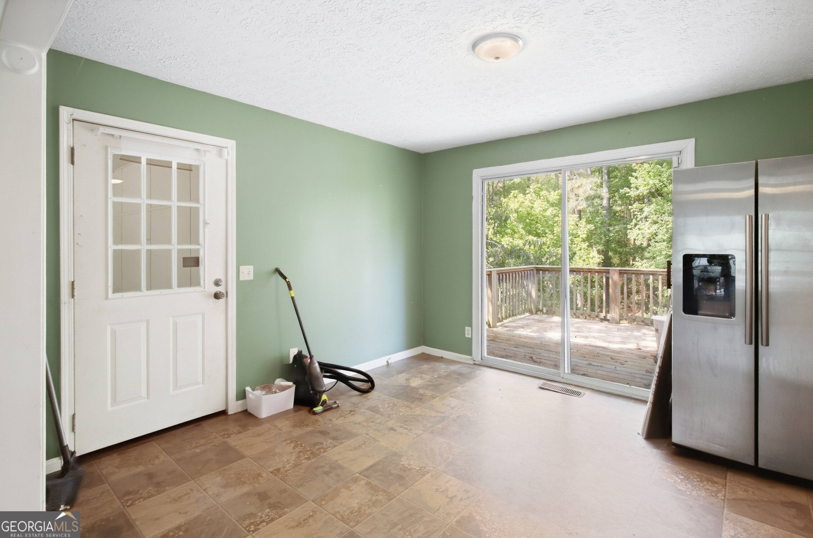 31 Rainwood Circle Se Property Photo 11