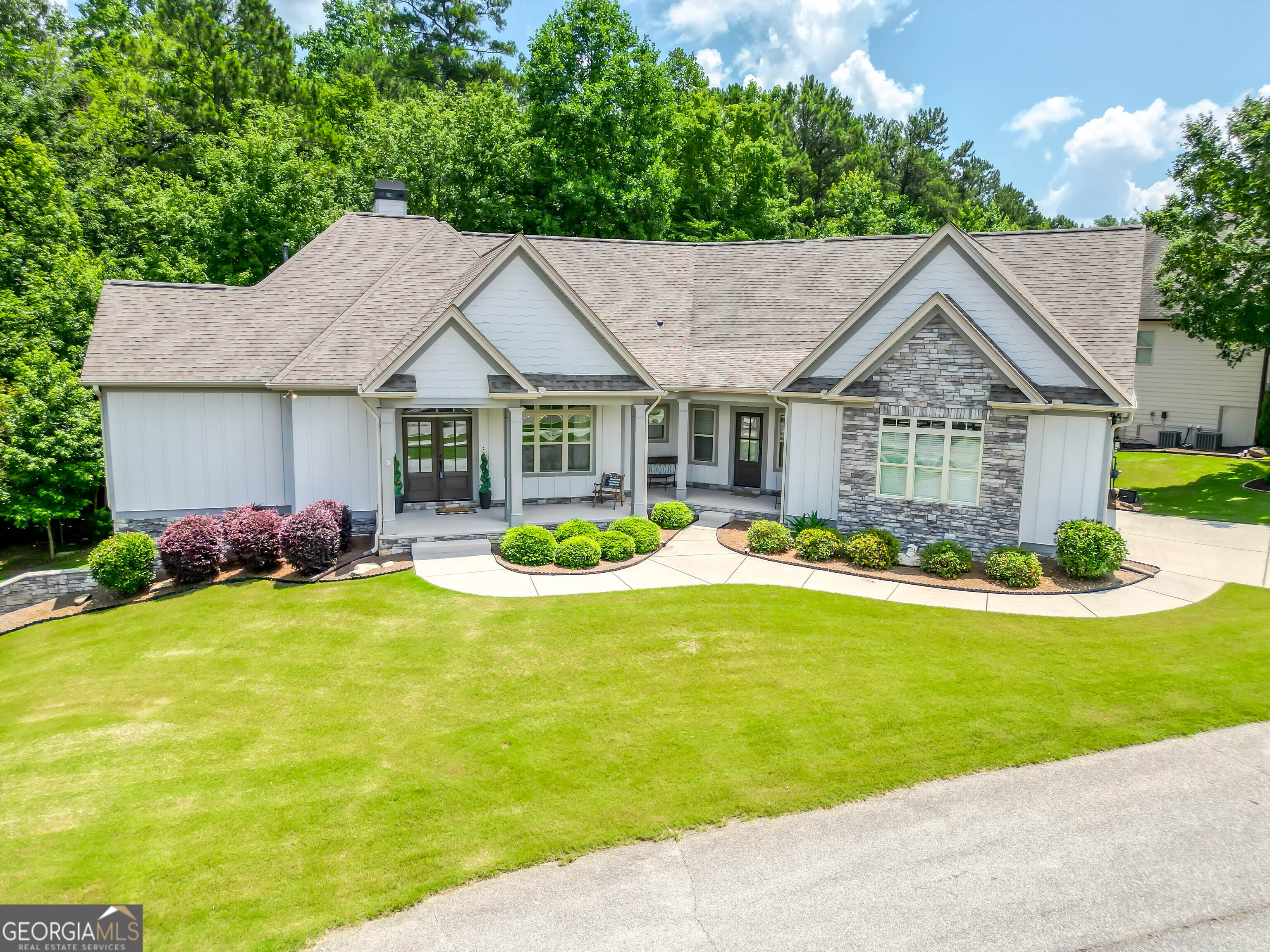 415 Vanderbilt Parkway