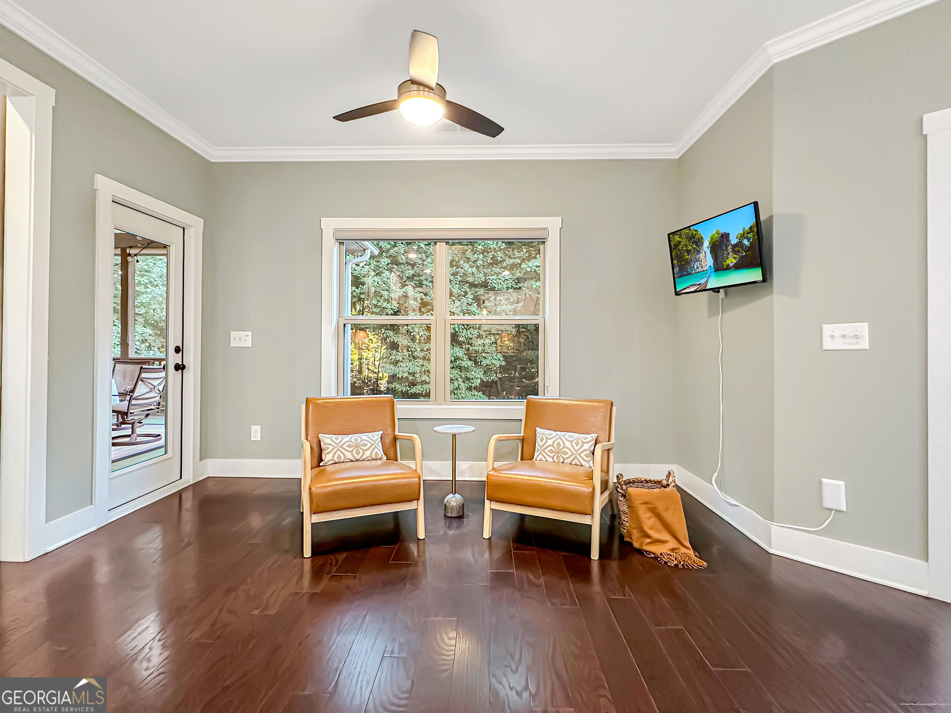 415 Vanderbilt Parkway Property Photo 12