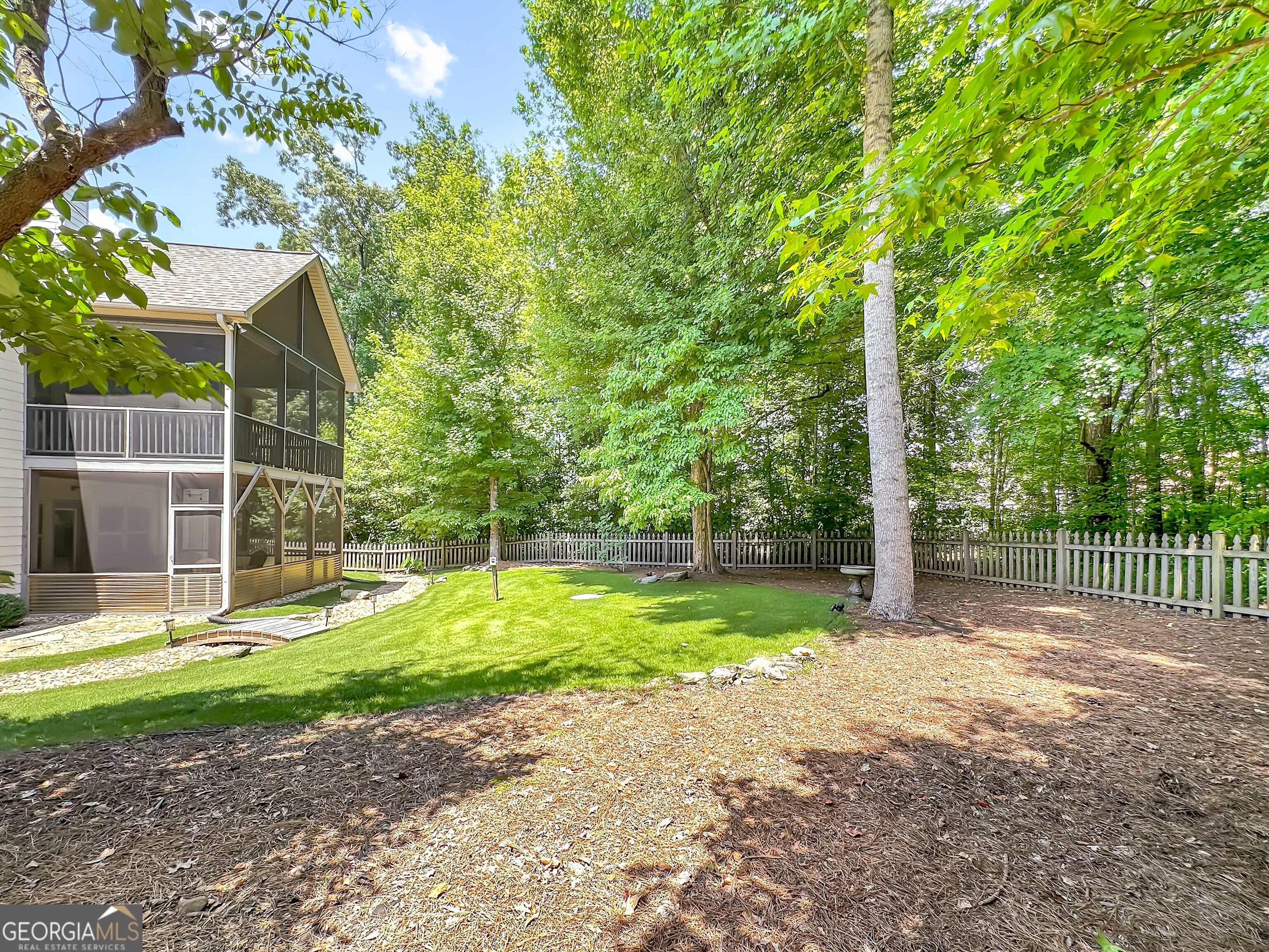 415 Vanderbilt Parkway Property Photo 40