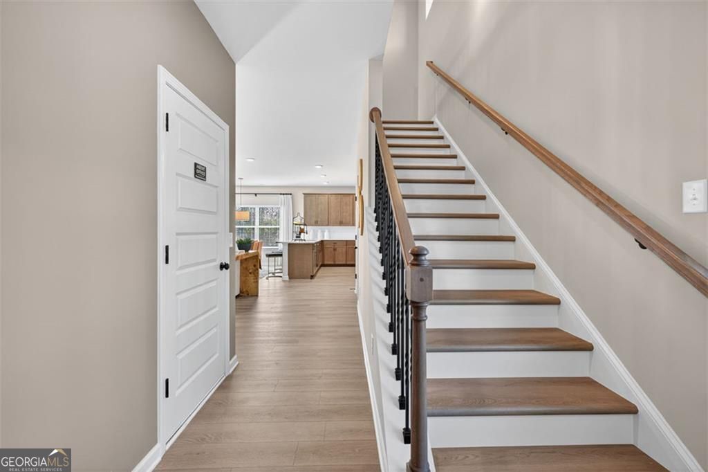 103 Meadowlark Lane Property Photo 3