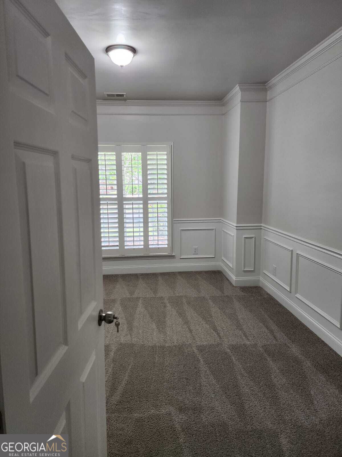 465 Roland Manor Drive Property Photo 7