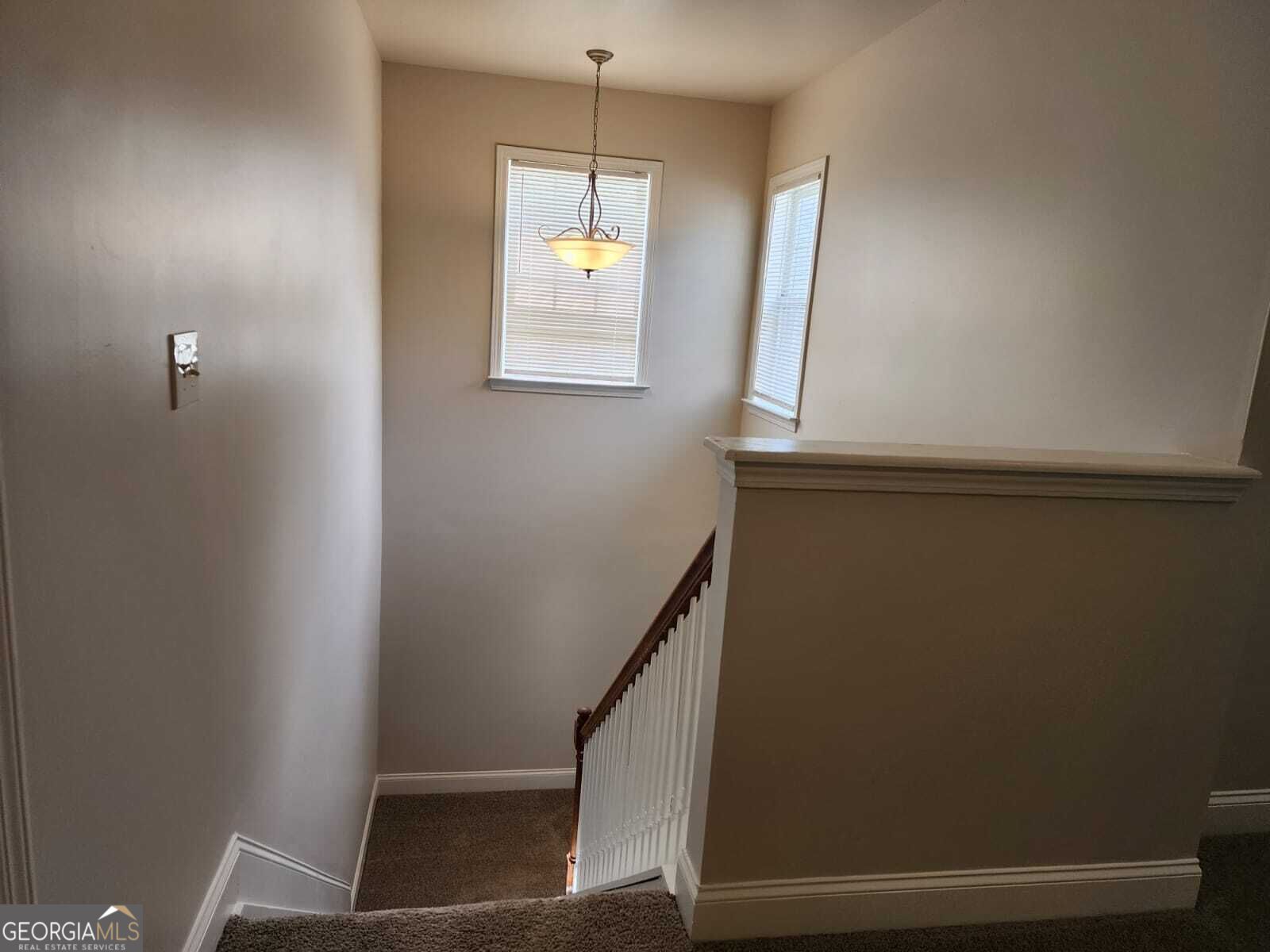 465 Roland Manor Drive Property Photo 10