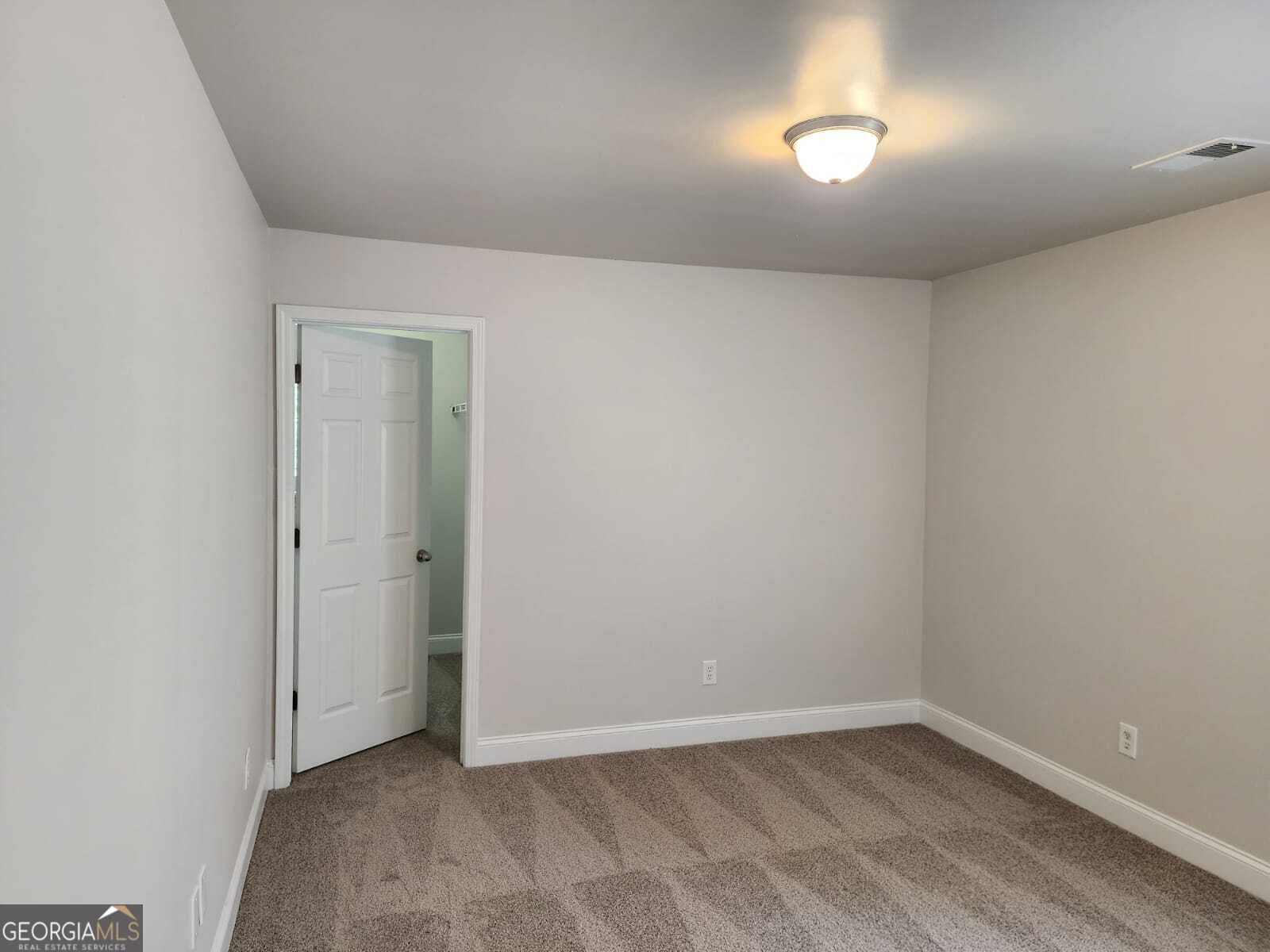 465 Roland Manor Drive Property Photo 19