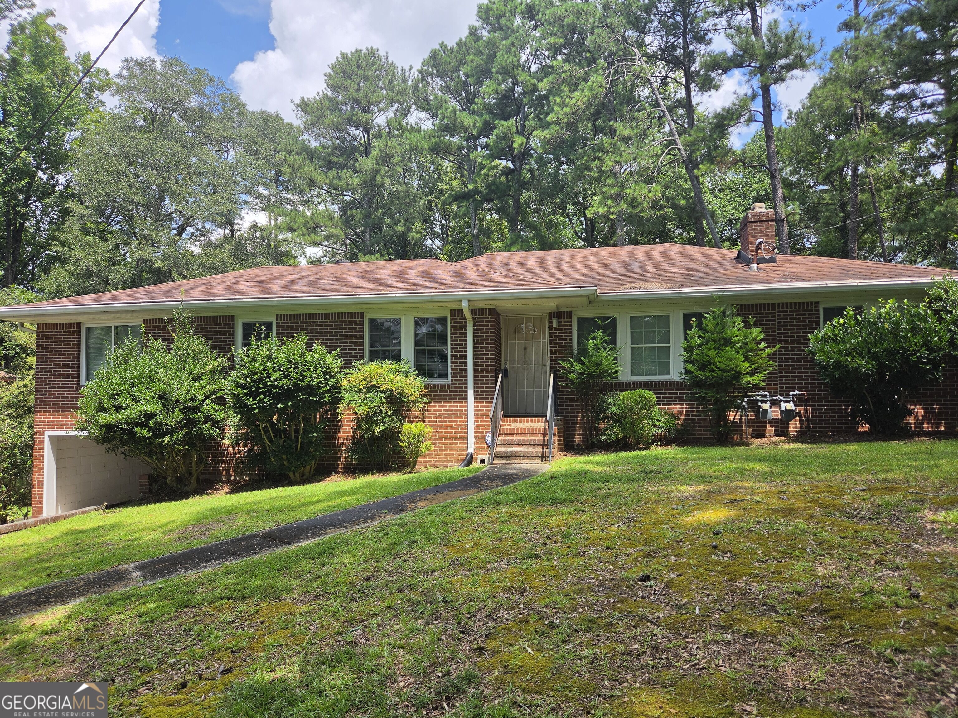 3335 Flat Shoals Road Property Photo 1