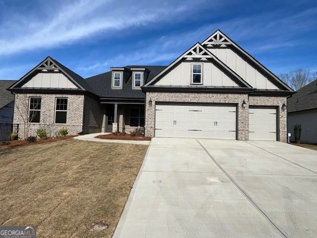 728 Highgrove Pass Property Photo 1