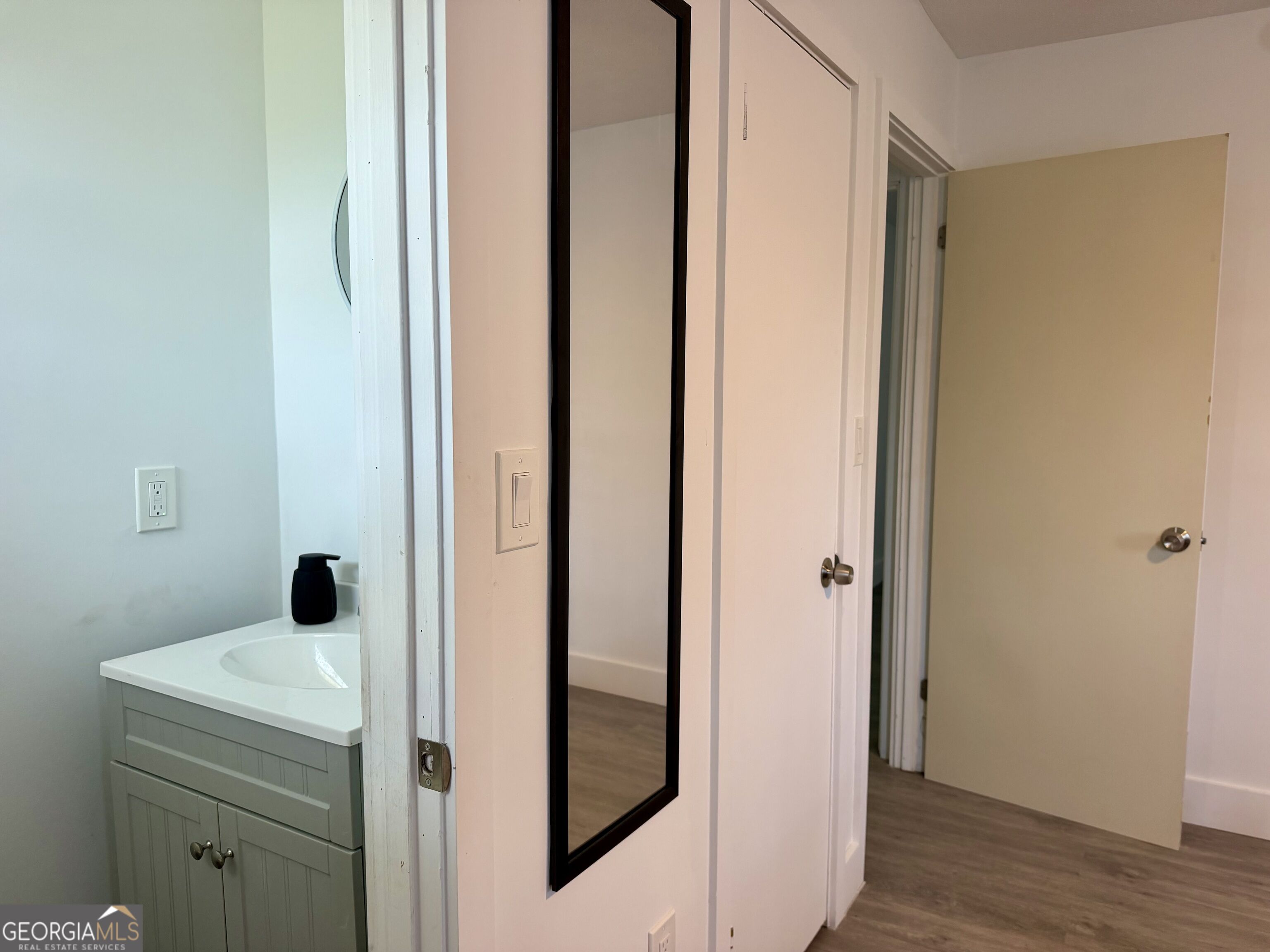 36 Strozier Street Property Photo 2