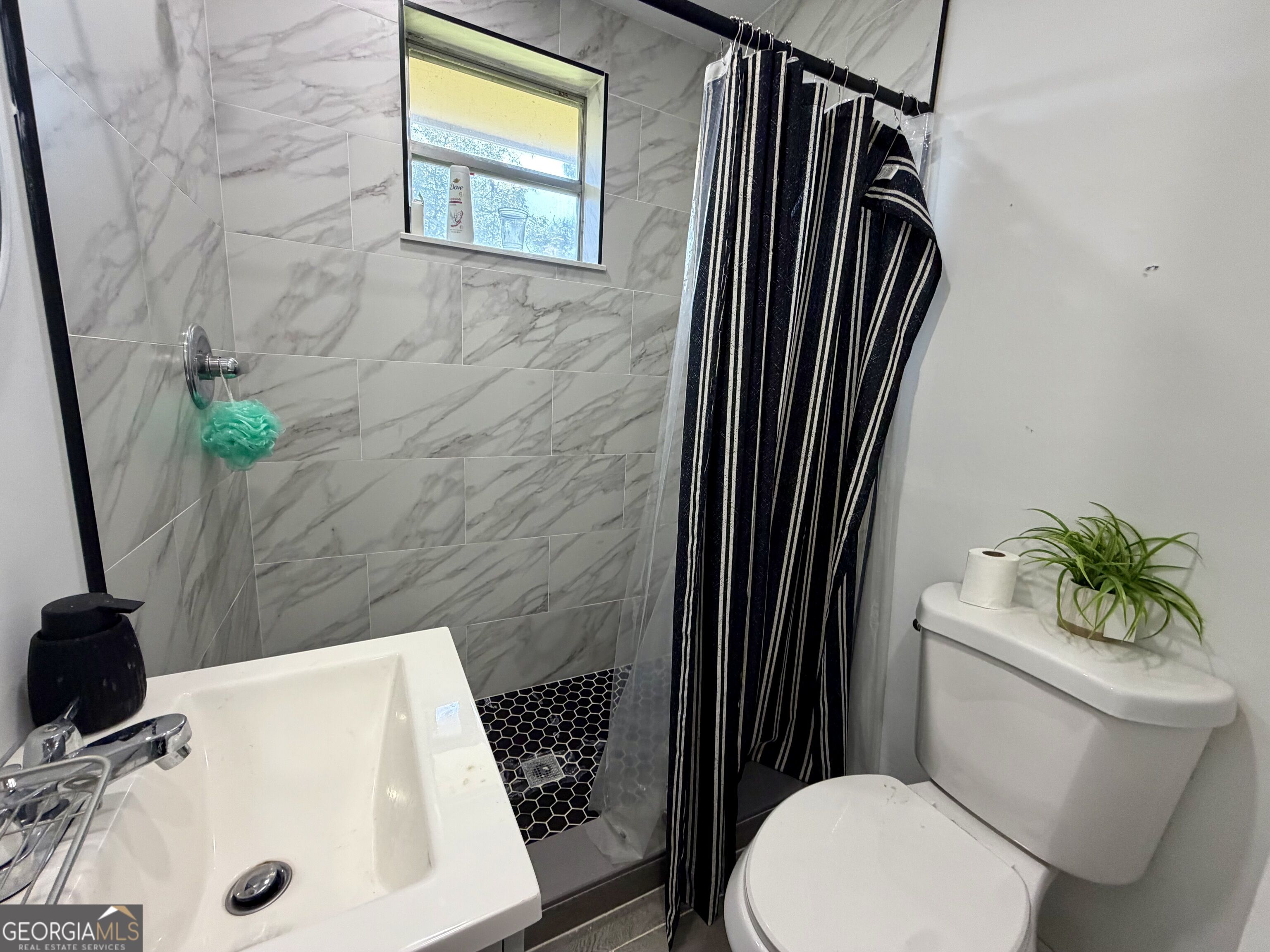 36 Strozier Street Property Photo 15