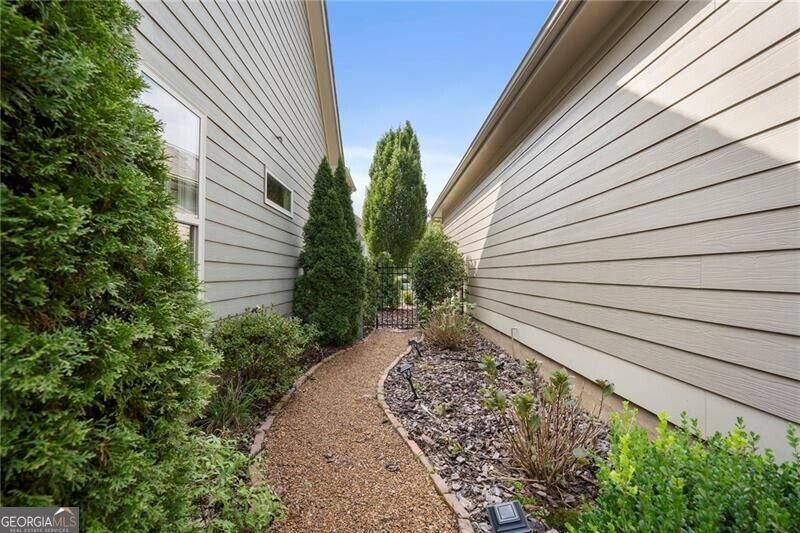 119 Clover Way Property Photo 32